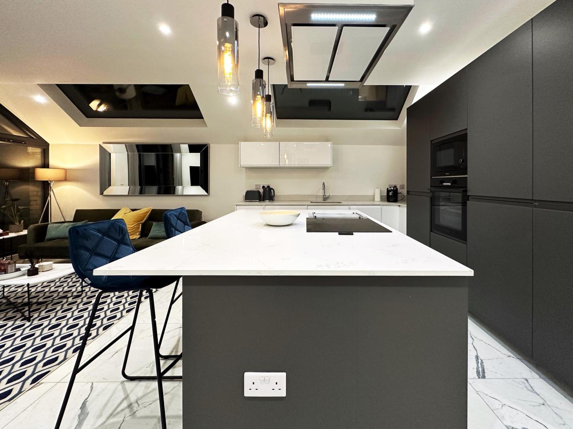 Apartment Nancy's Place In Notting Hill - 2 Double Beds, Ideal For Families London
