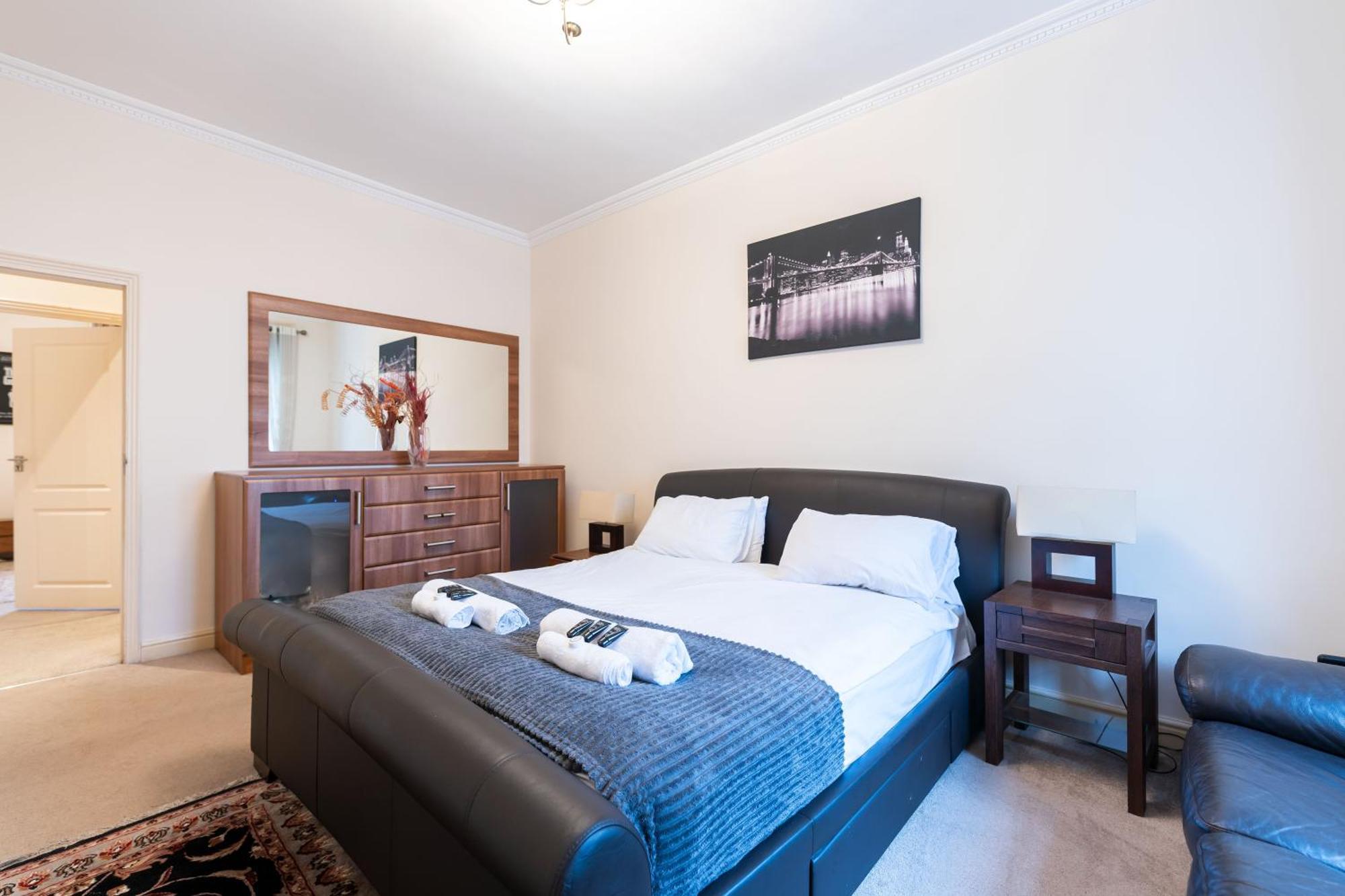 Appartement Luxury 4 Bedroom Flat In Sussex Gardens Londen