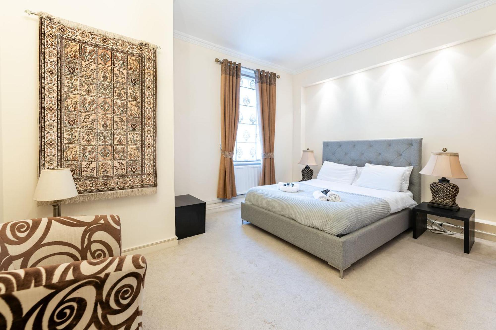 Appartement Luxury 4 Bedroom Flat In Sussex Gardens Londen