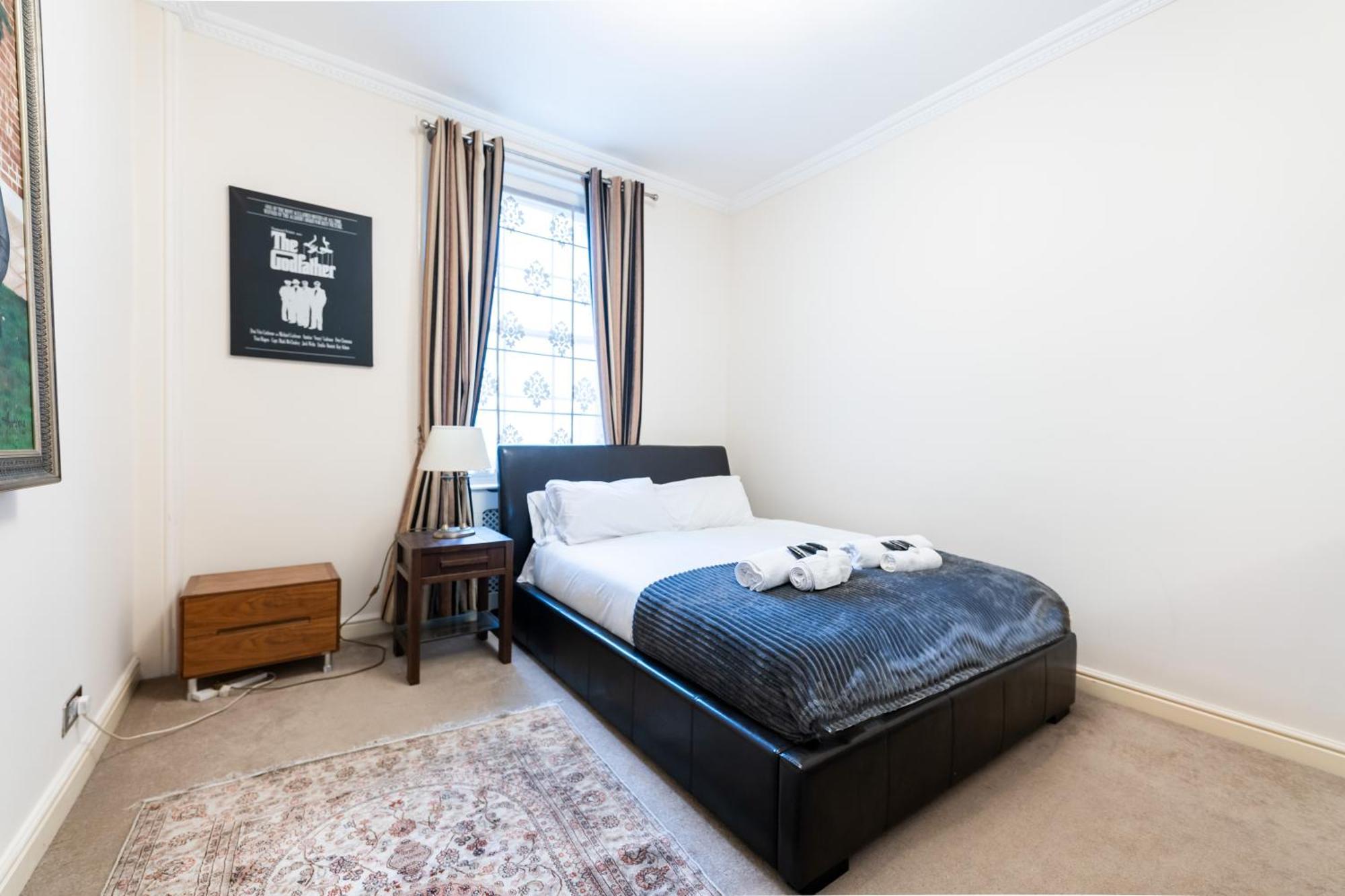 Luxury 4 Bedroom Flat In Sussex Gardens Appartement *