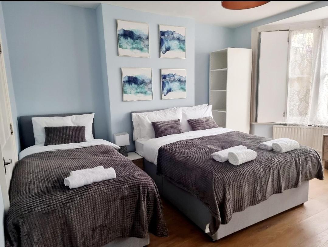 Apartment Stylish 2 Bedroom Sleeps 5 - 3 Mins Walk To Mile End Station