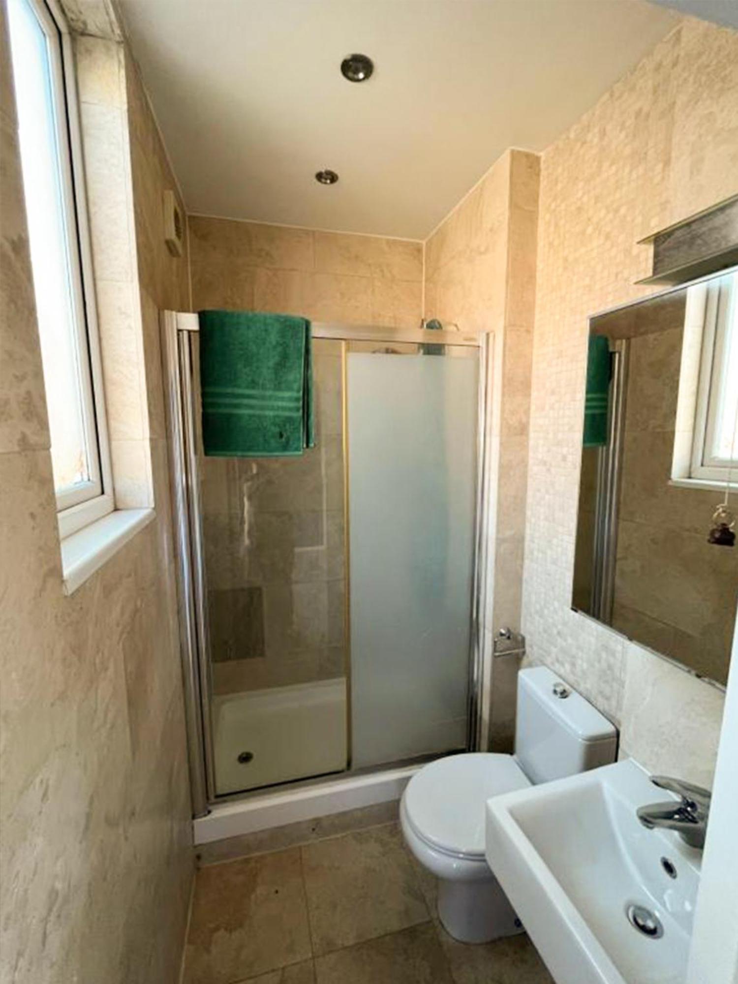 Two Bed Minutes From Hammersmith Appartement