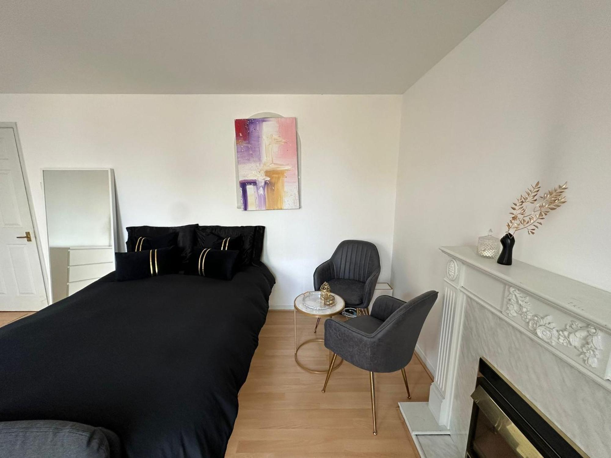 Gasthuis Luxury Near Eye Zone 1 *