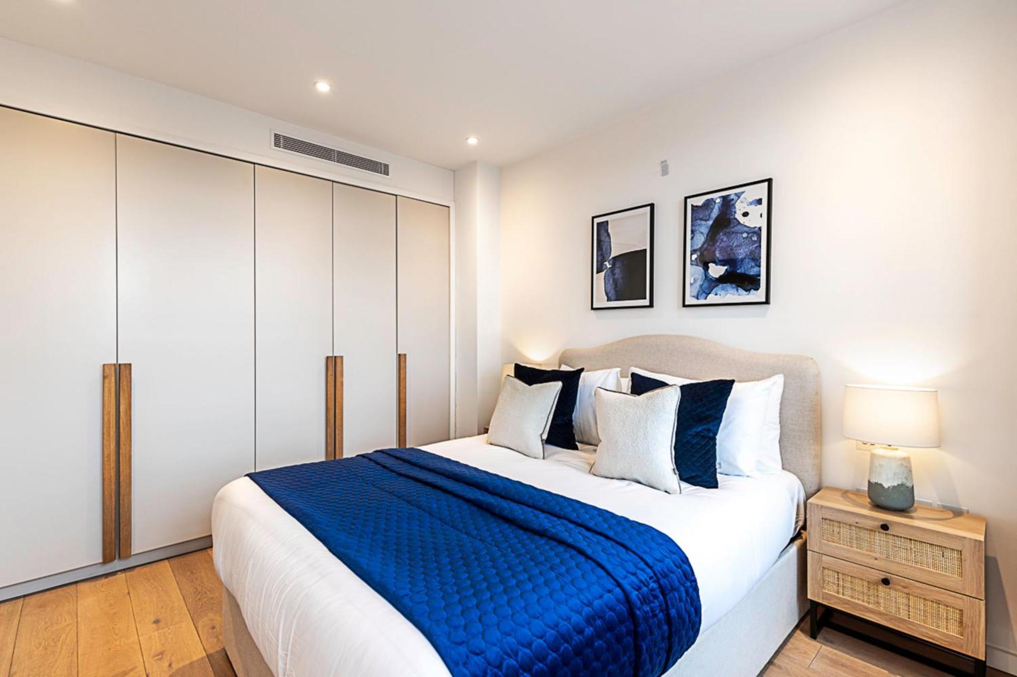 Charming Kentish Town Retreat London