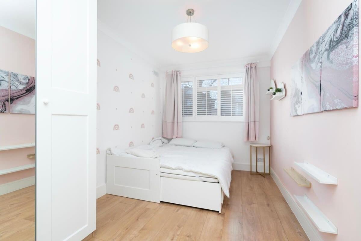 Spacious Haven For Family And Friends Londres