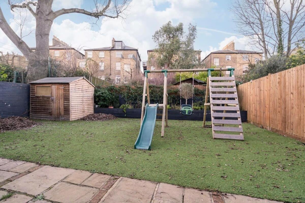 Сasa de vacaciones Spacious Haven For Family And Friends Londres