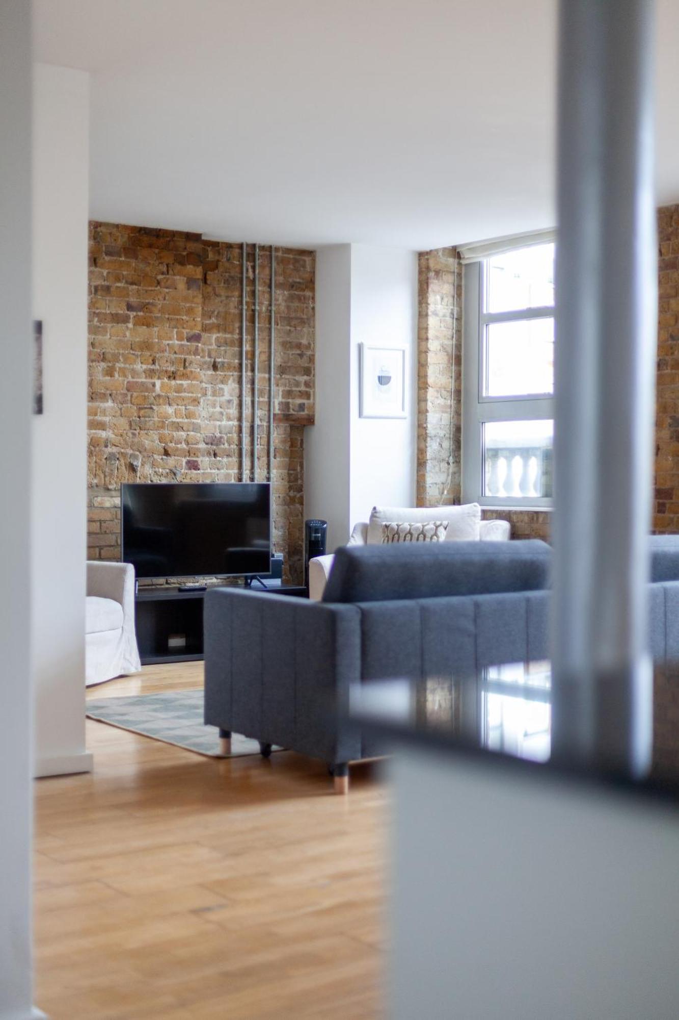 Elegance & Chic Design - 2-bedroom Haven Apartamento *