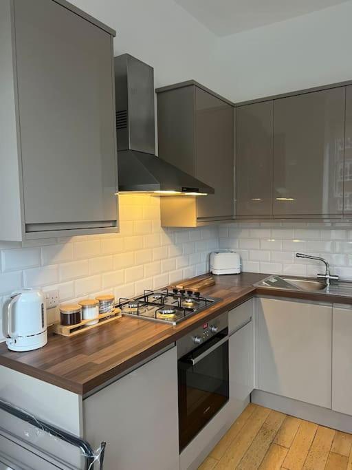 Stylish One Bedroom In The Heart Of Angel Londres