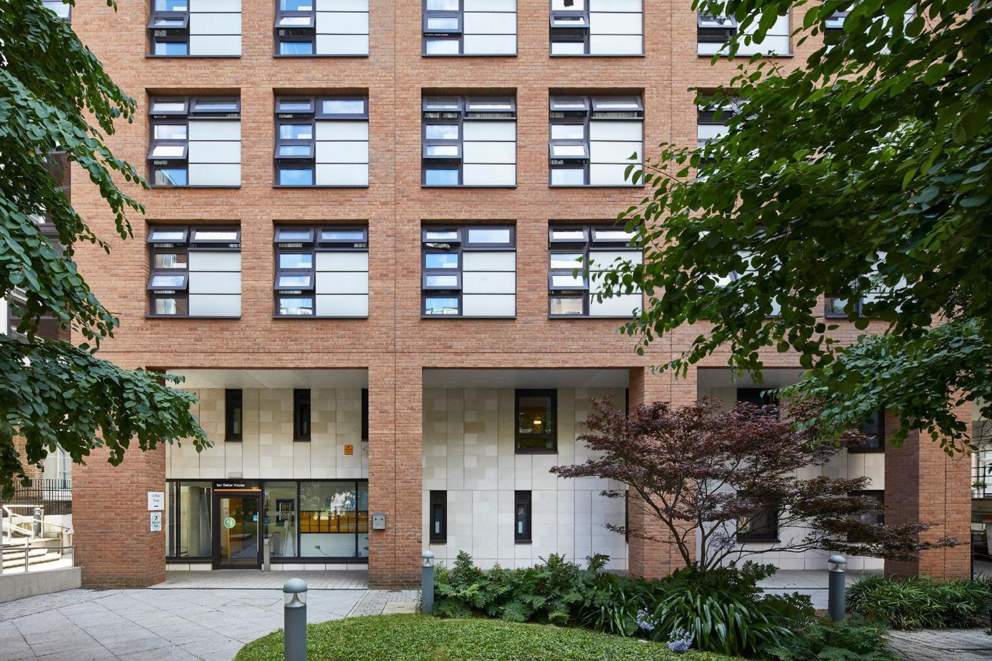 Ian Baker House Appartement