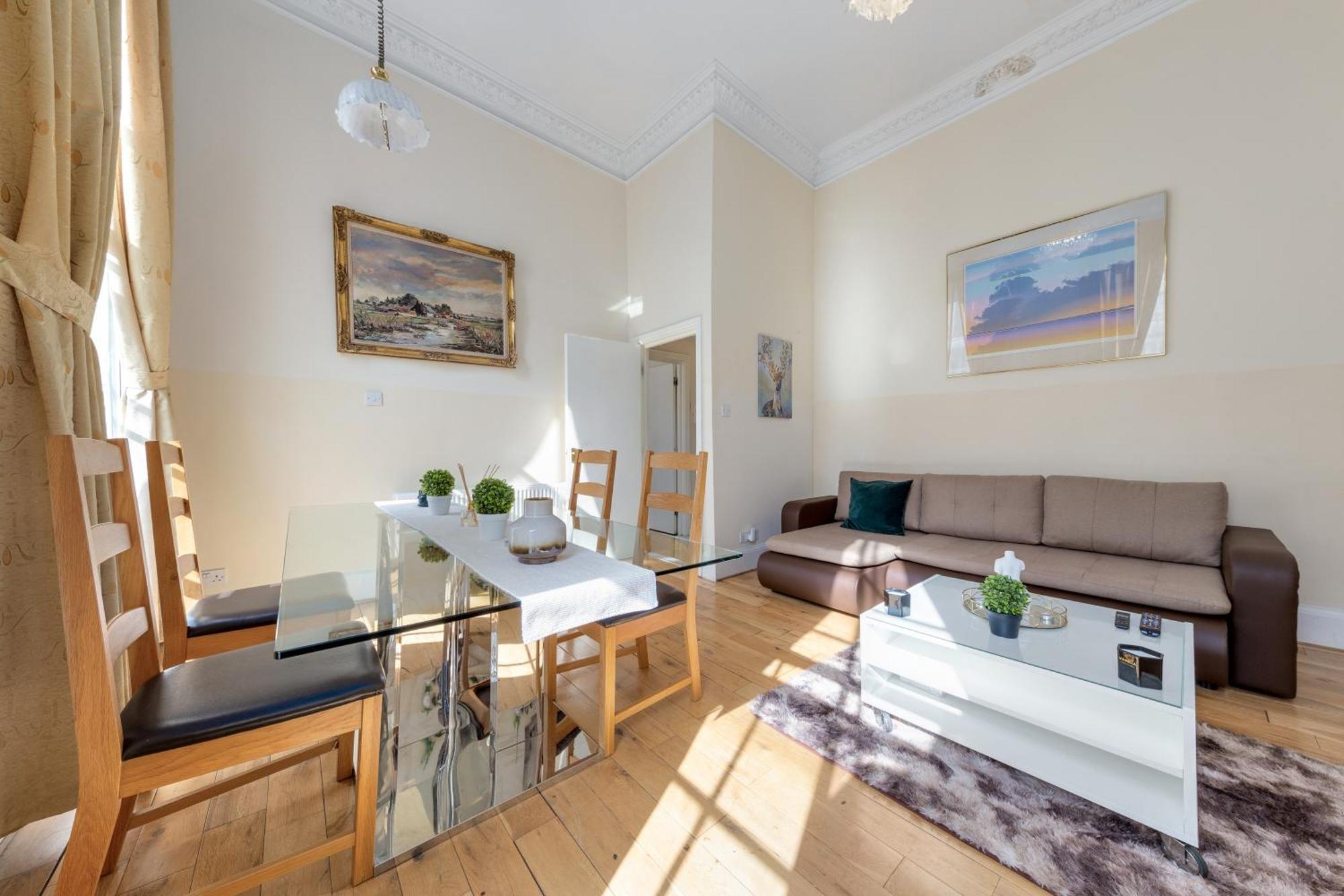 Baker 204 Apartment London