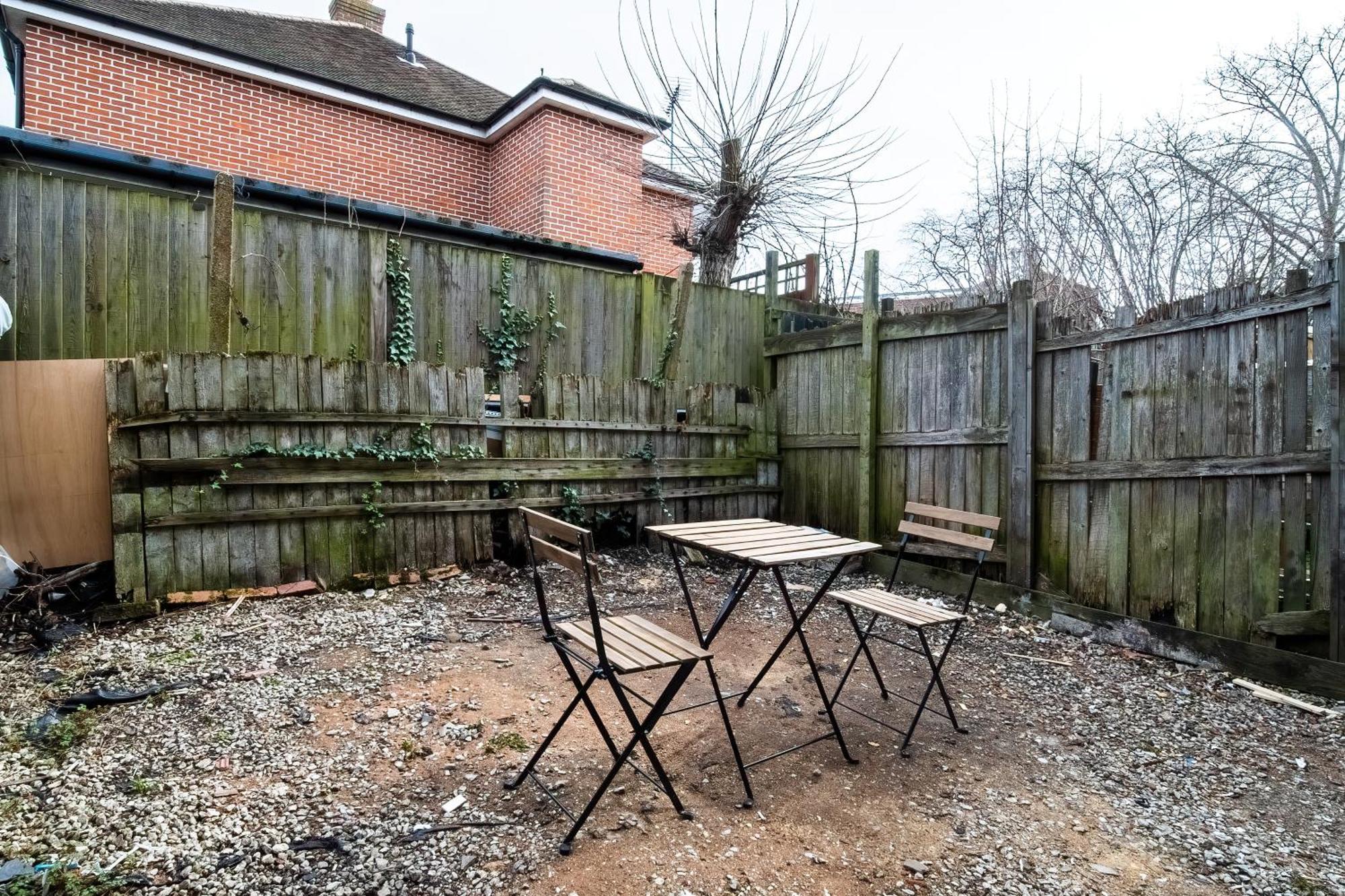 Gasthuis Modern Studio By Livestay Short Lets & Serviced Londen