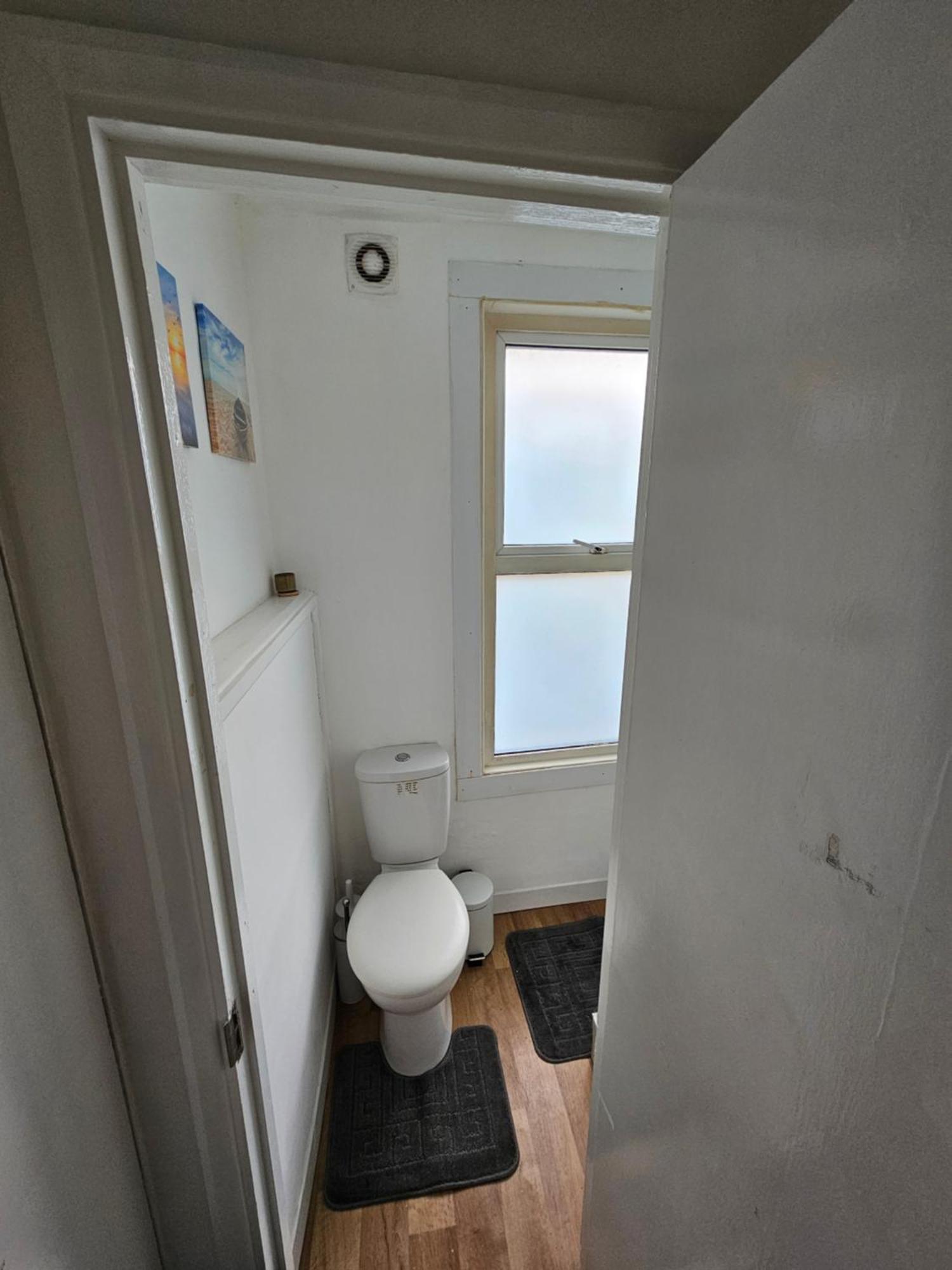 Appartement Tiny Studio, 30 Min To St. Pancras, North Londen