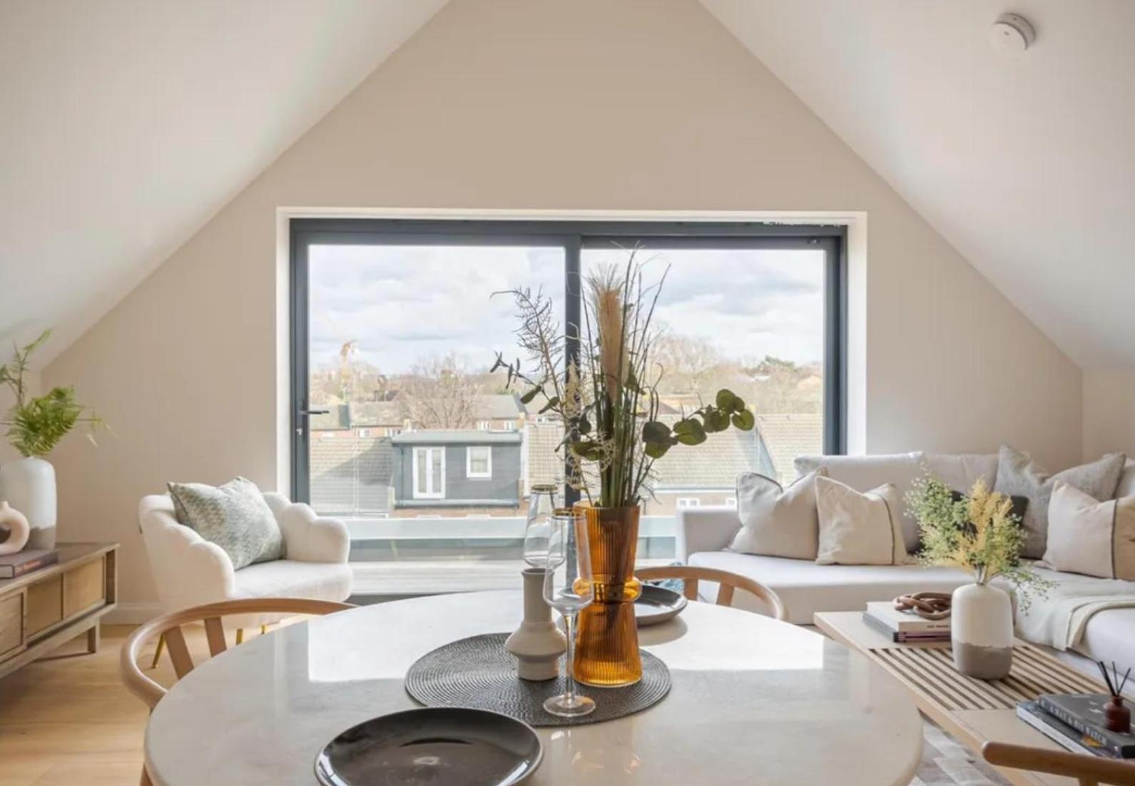 Kings Mews Elegance: City Sparrow's Premier 3-bedroom Residences Appartement Londen