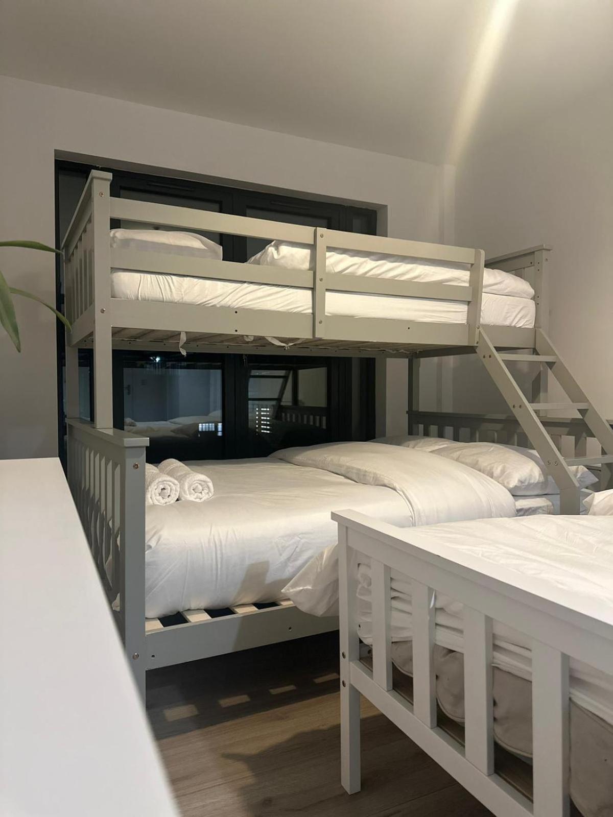 Three Bedroom In Heart Of Mr4 * Londres