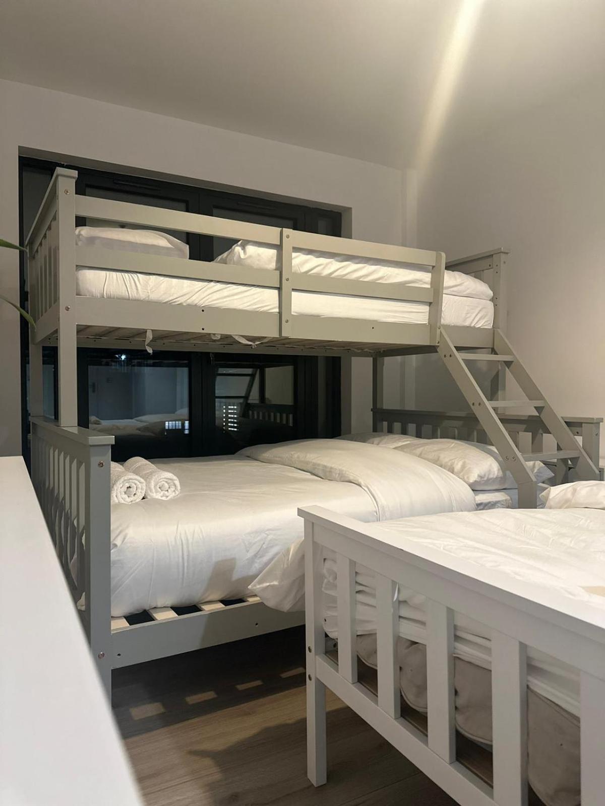 Appartement Three Bedroom In Heart Of Mr4