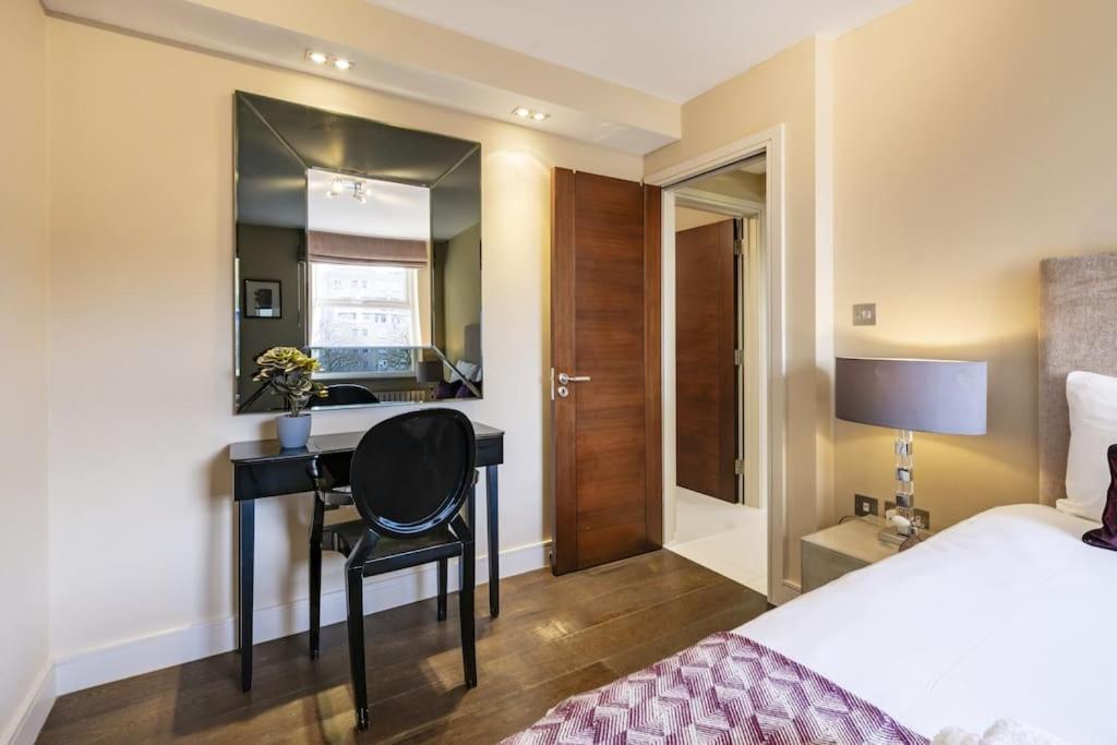 2-hosted By Sweetstay London