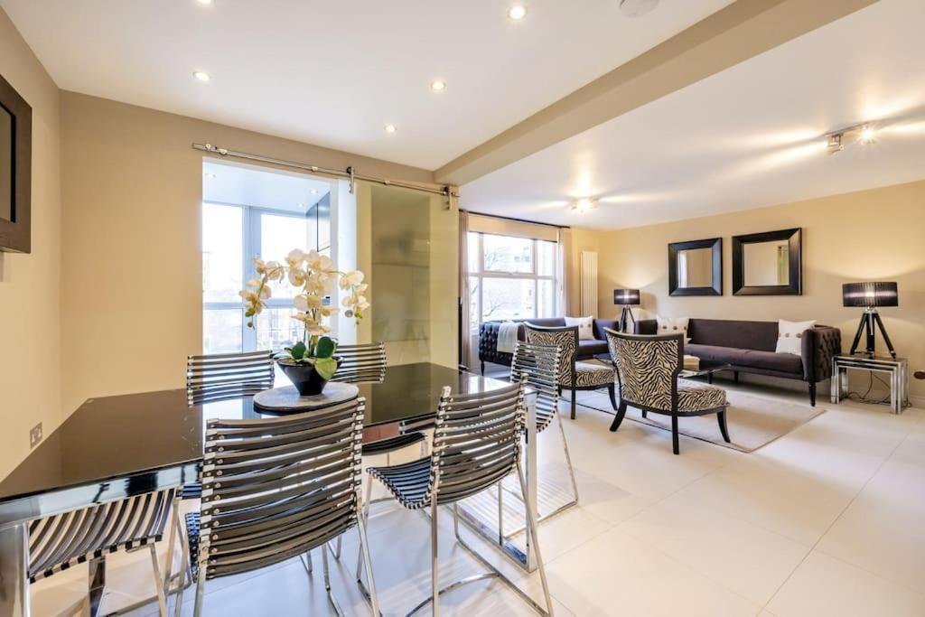 Apartment 2-hosted By Sweetstay London