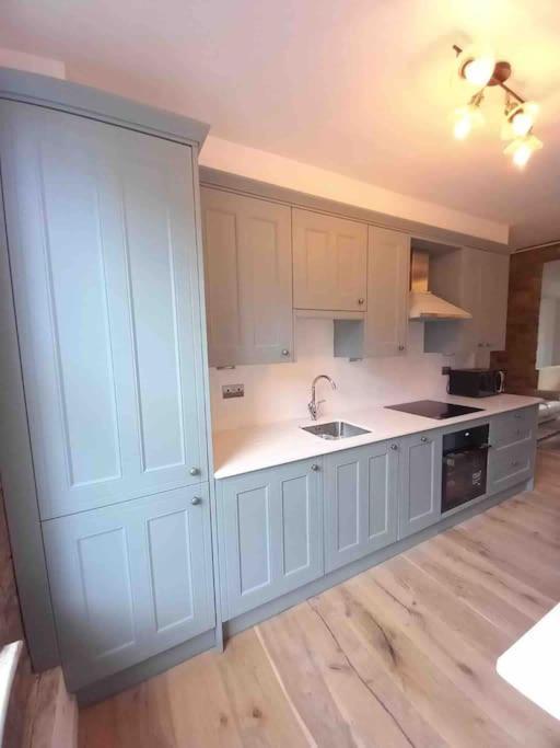 Beautiful And Spacious Flat In Central Shoreditch * Londen