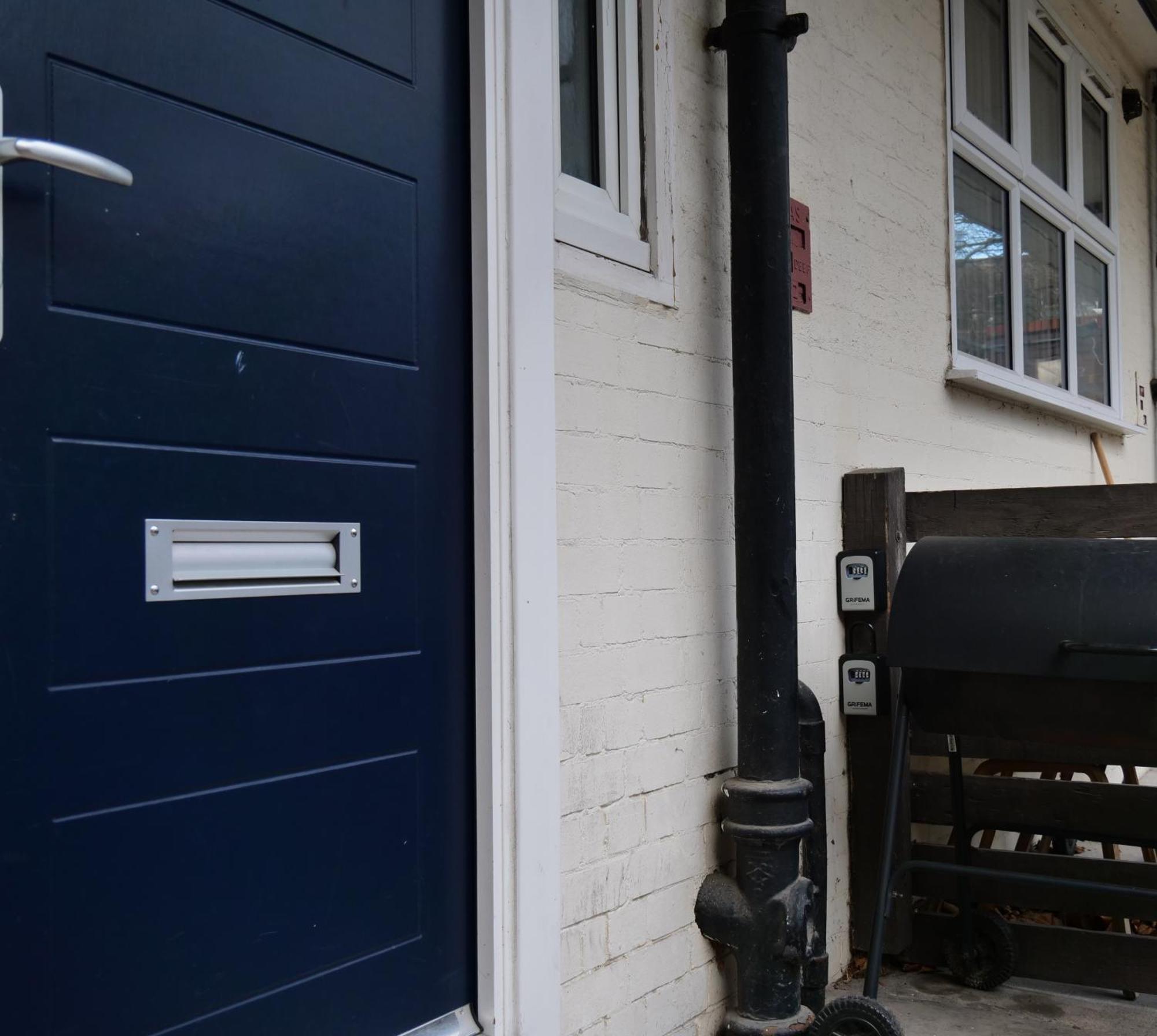 Ground Floor Flat Free Parking Appartement Londen
