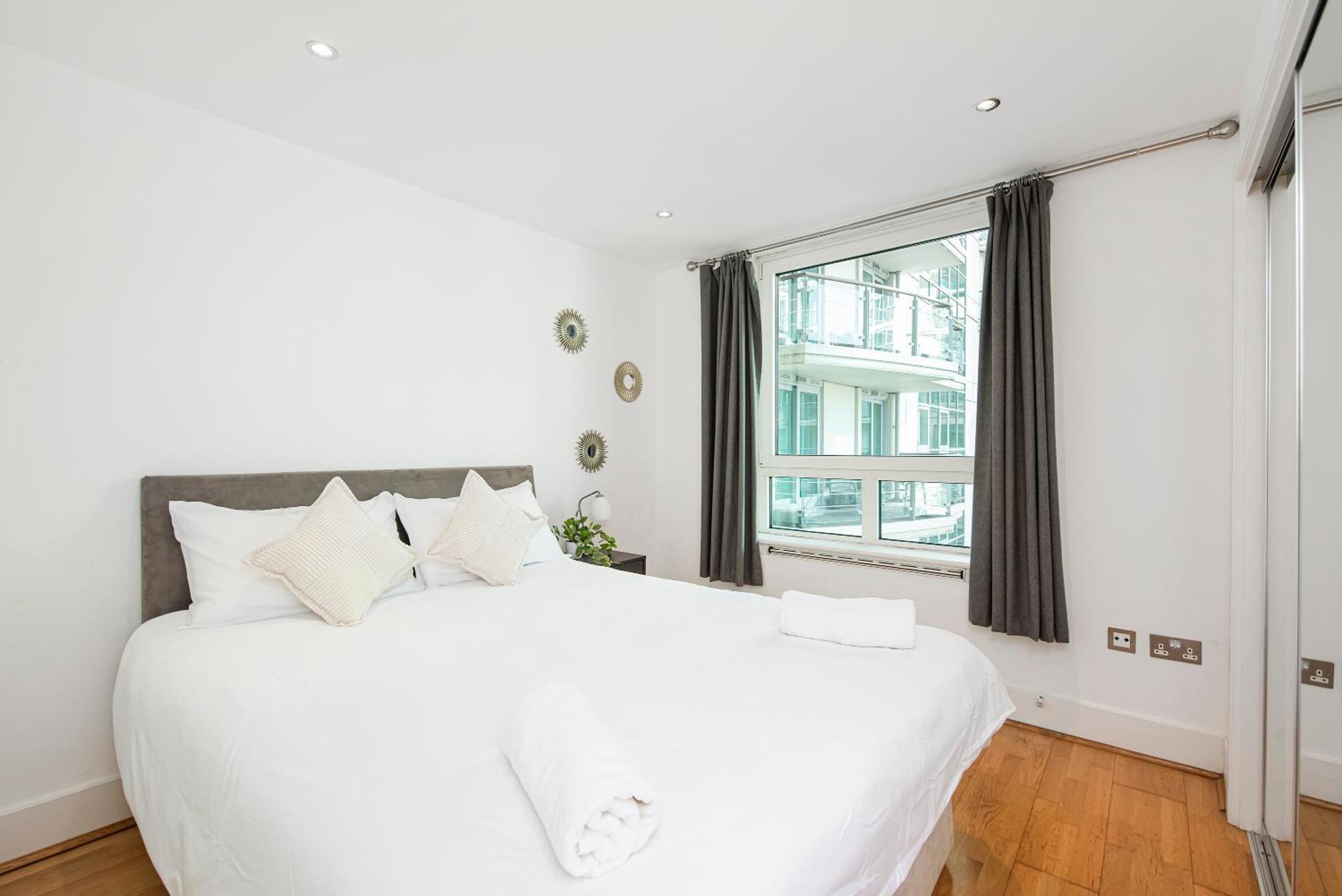 Compact 2 Bed Good Transport Links * Londen