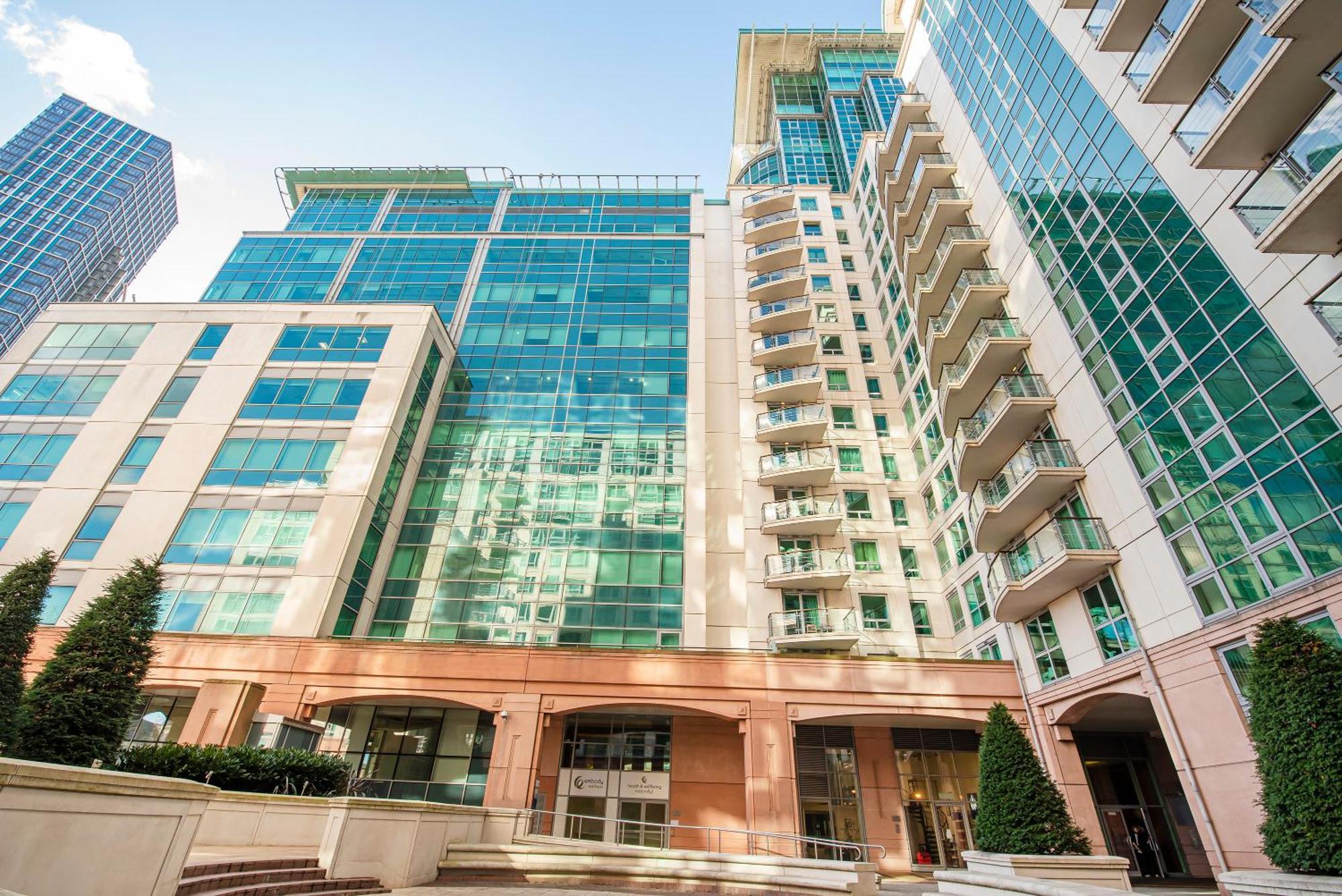 Appartement Compact 2 Bed Good Transport Links *