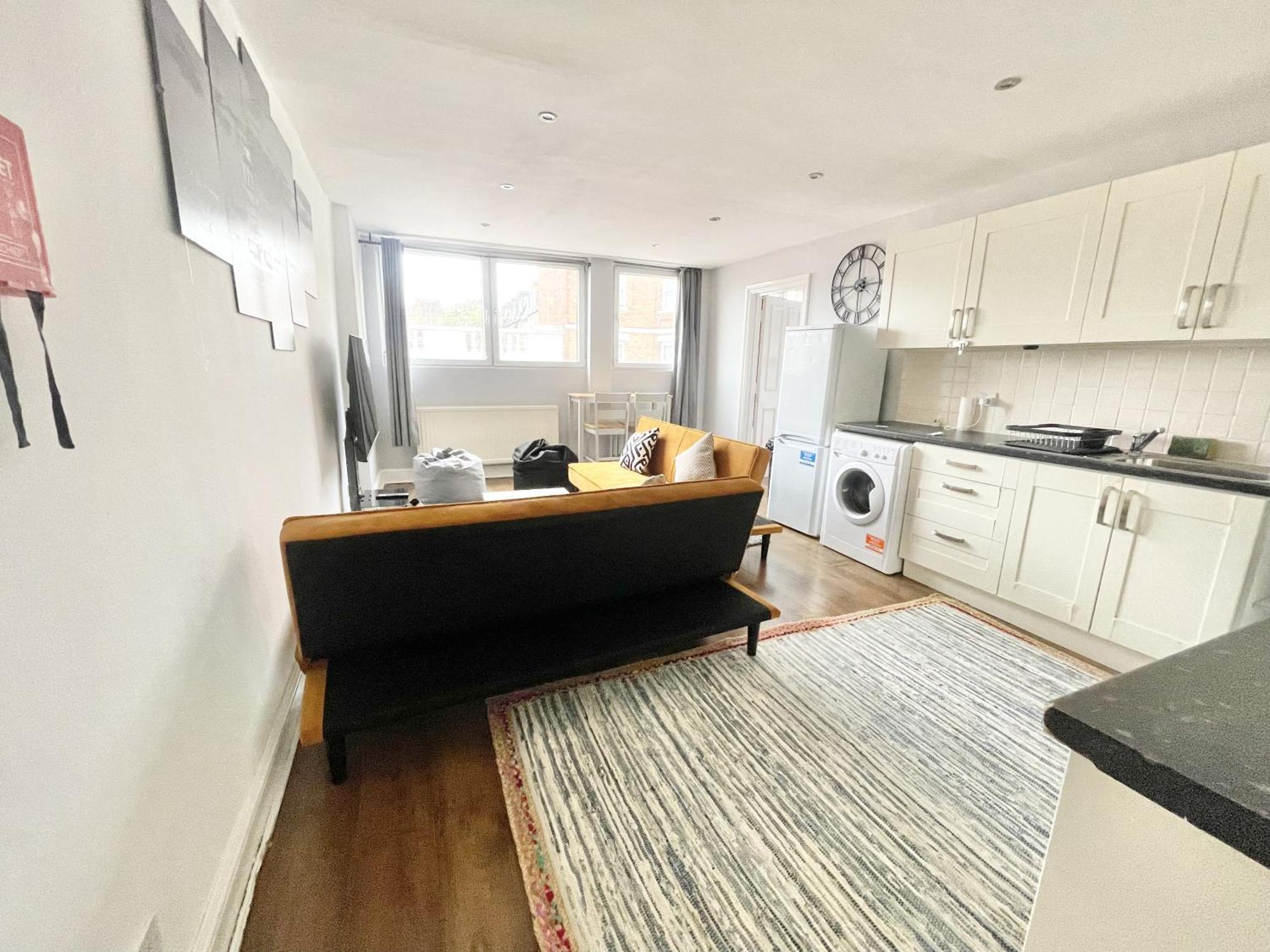 Must View - Slick Retreat In Holloway - Next To Emirates Stadium - Sleeps Up To 6 Apartment