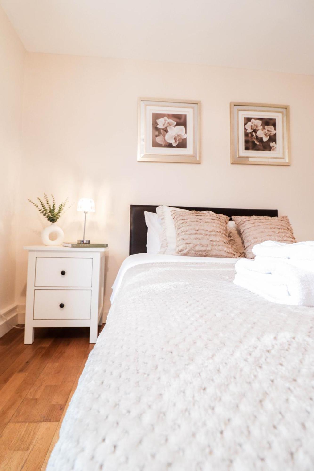 Gorgeous 2-Bedroom London Apartment Apartment *
