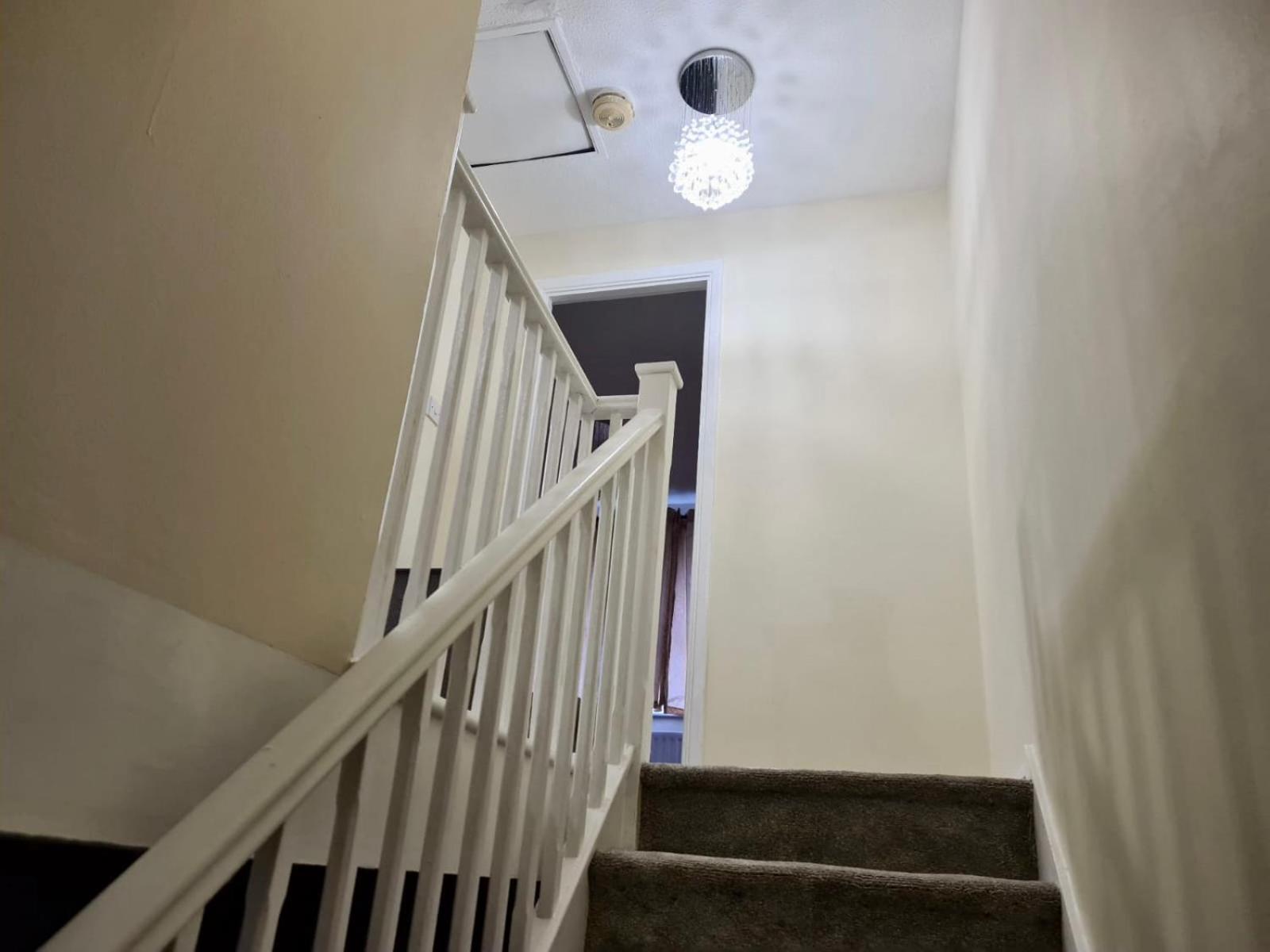 - Sleeps 4 - Parking - Garden - Petfriendly * Londres