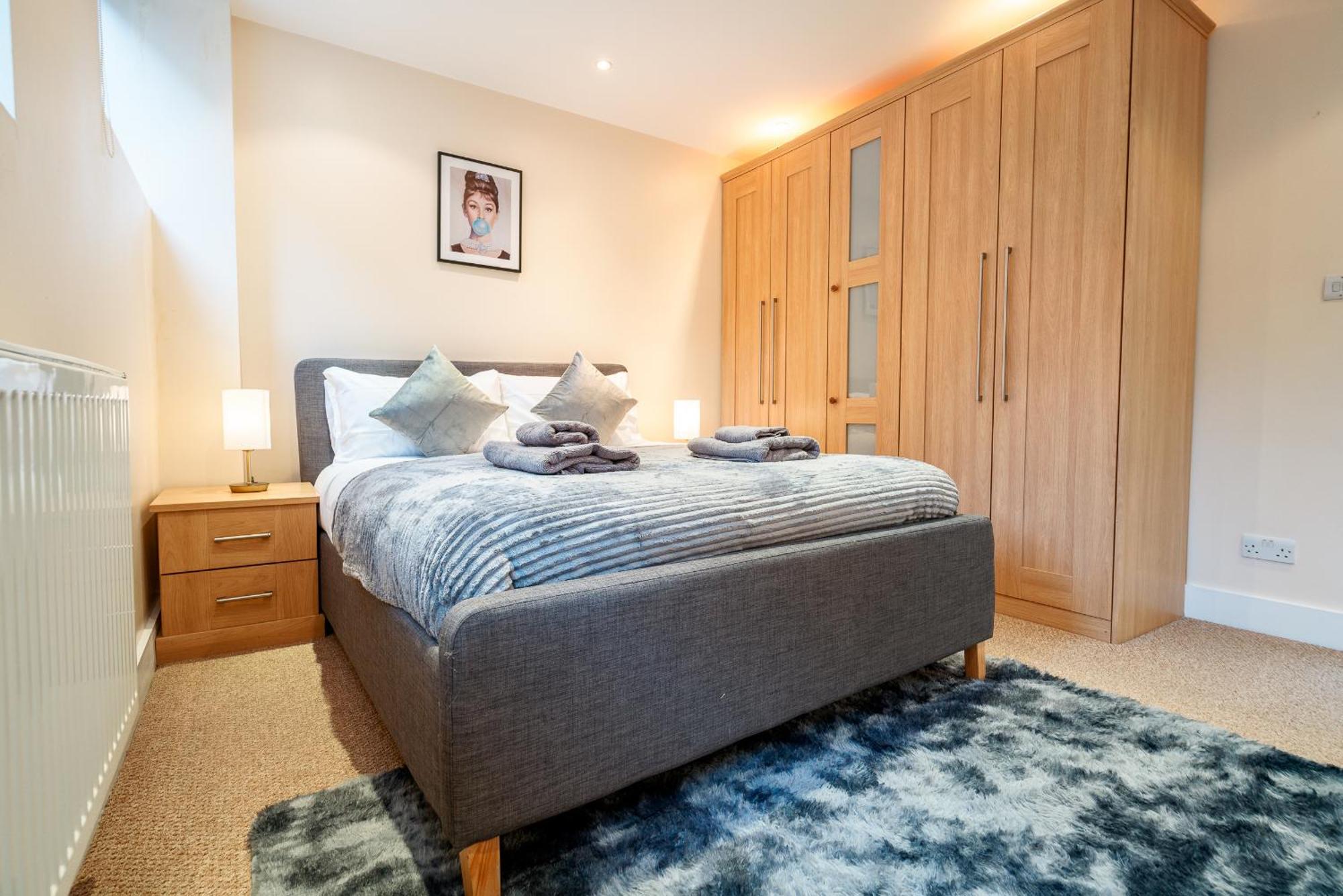 Sweet 3brs House Close To Oxford & Soho *