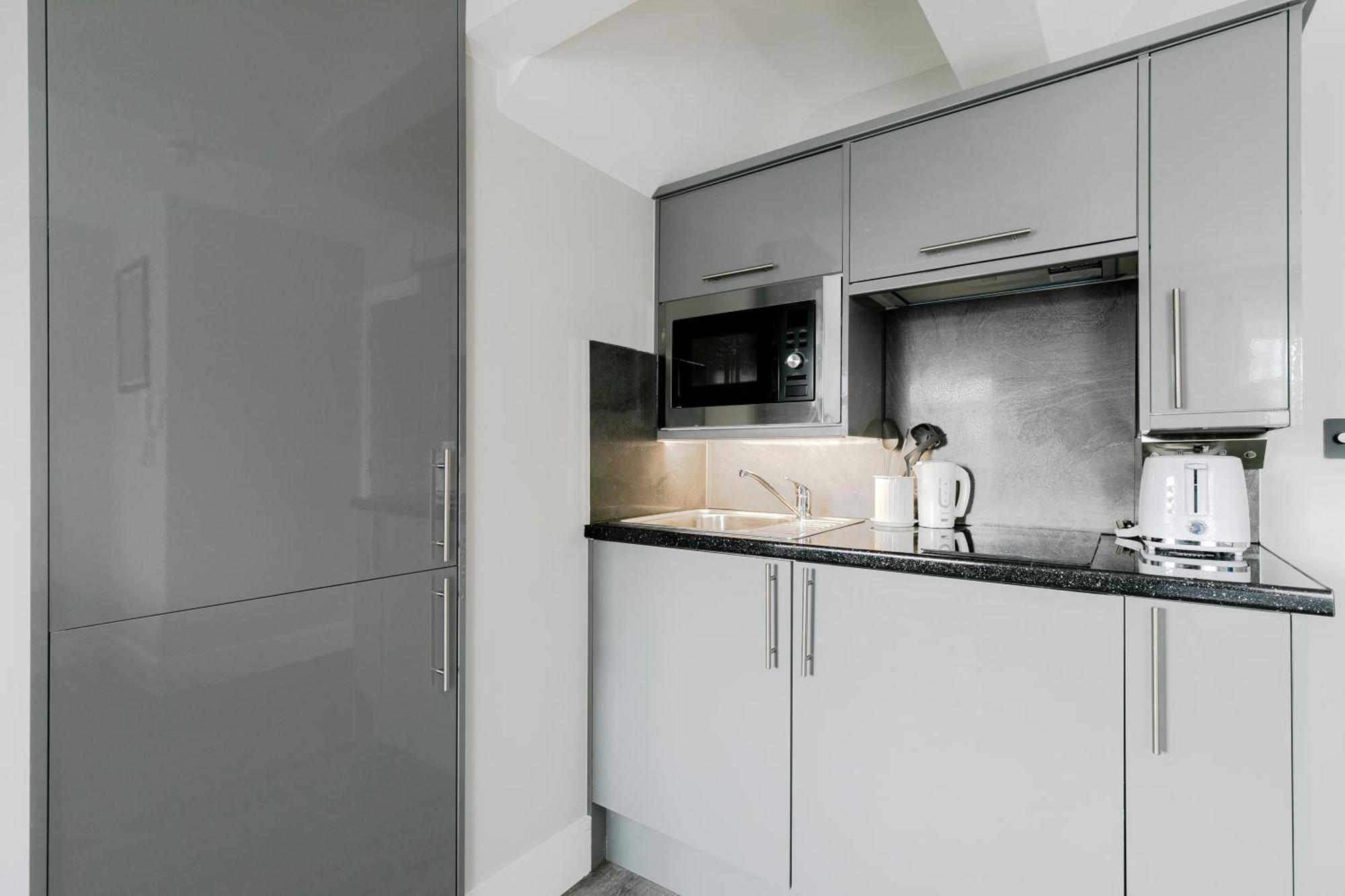 London Central Studios Apartment *