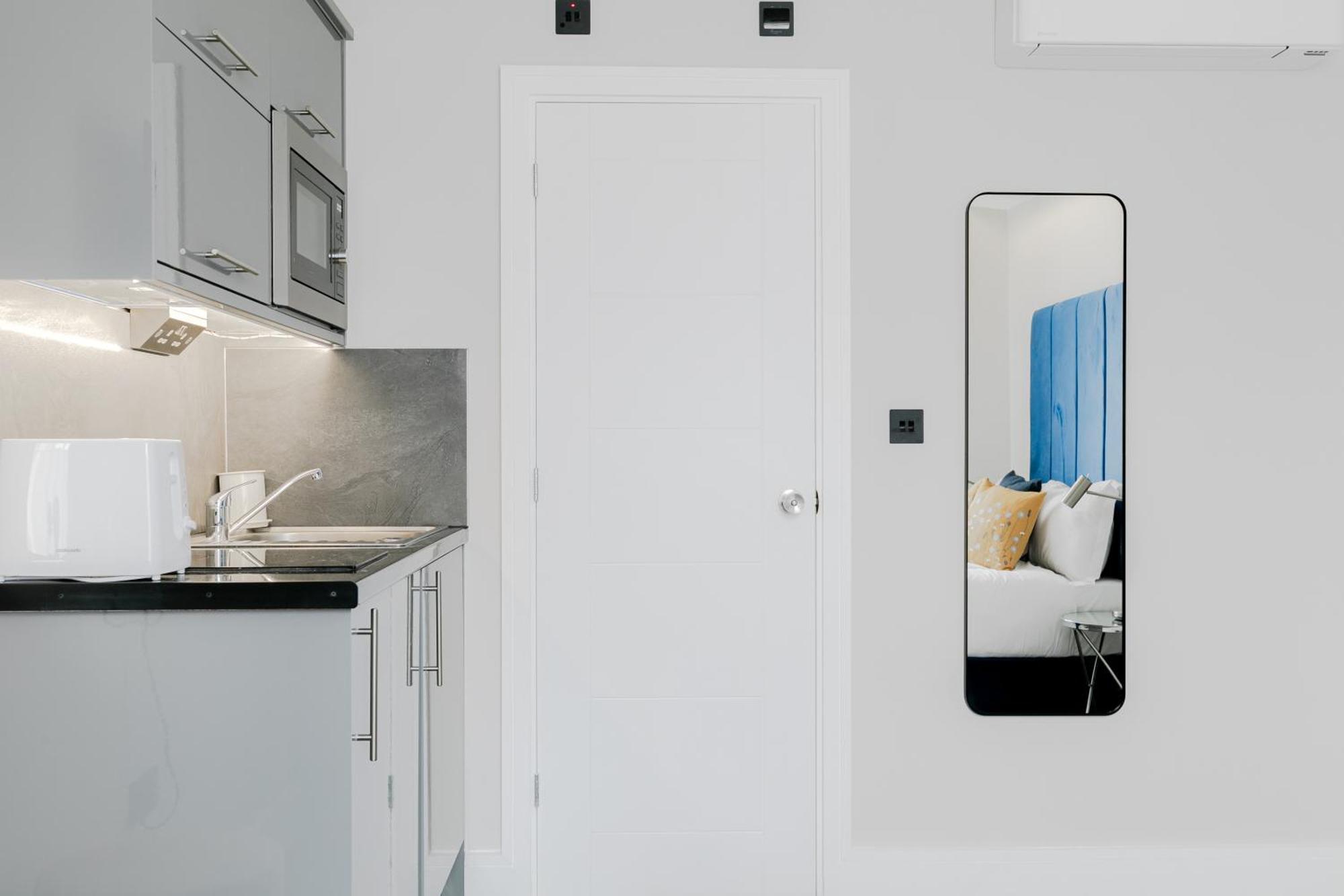 London Central Studios Apartment