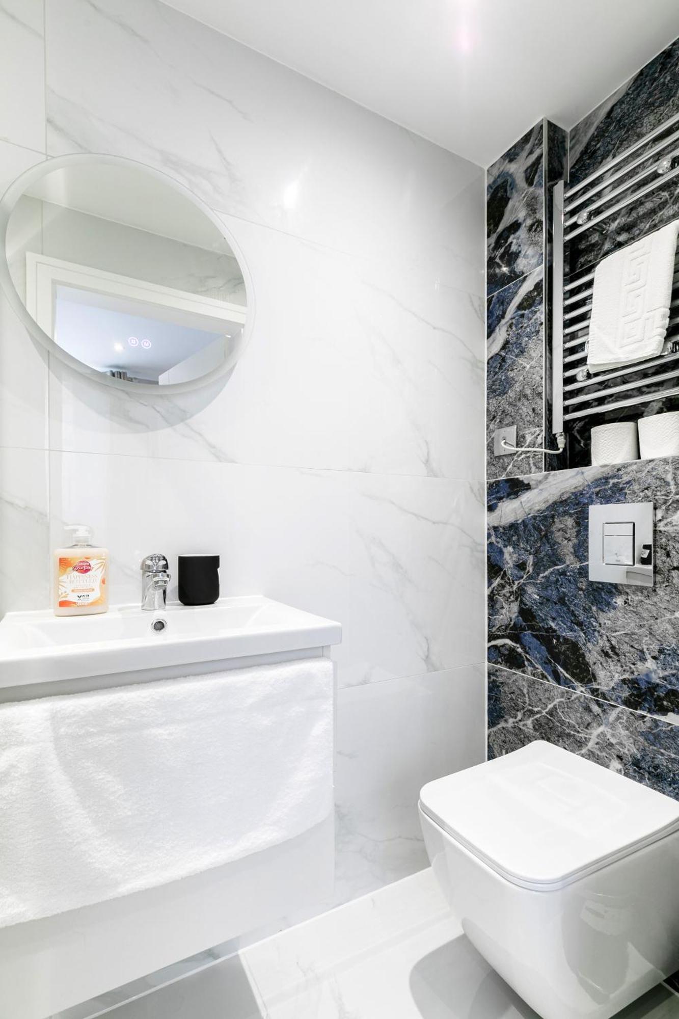 London Central Studios Apartment London