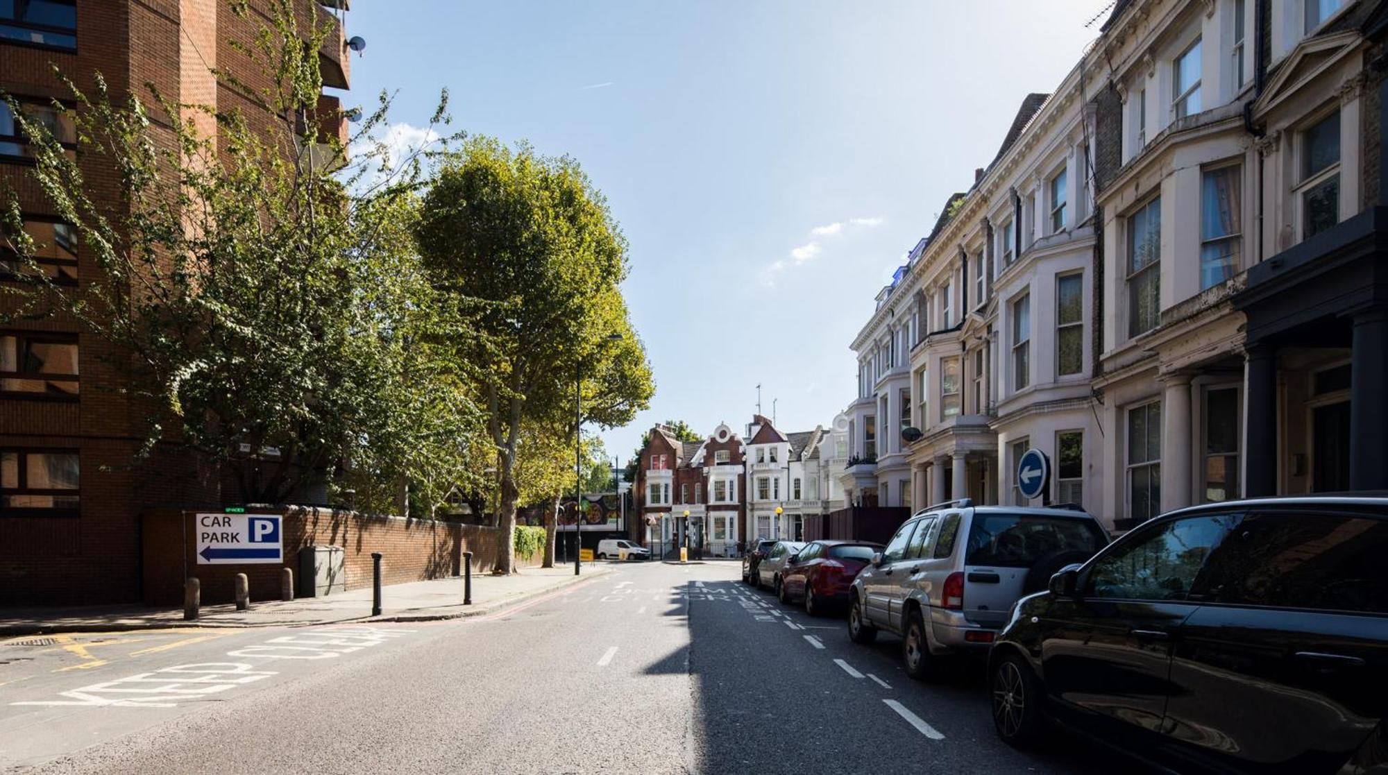 Appartement Casa Italia Near Kings Road In Chelsea With Wifi & Washing Machine *