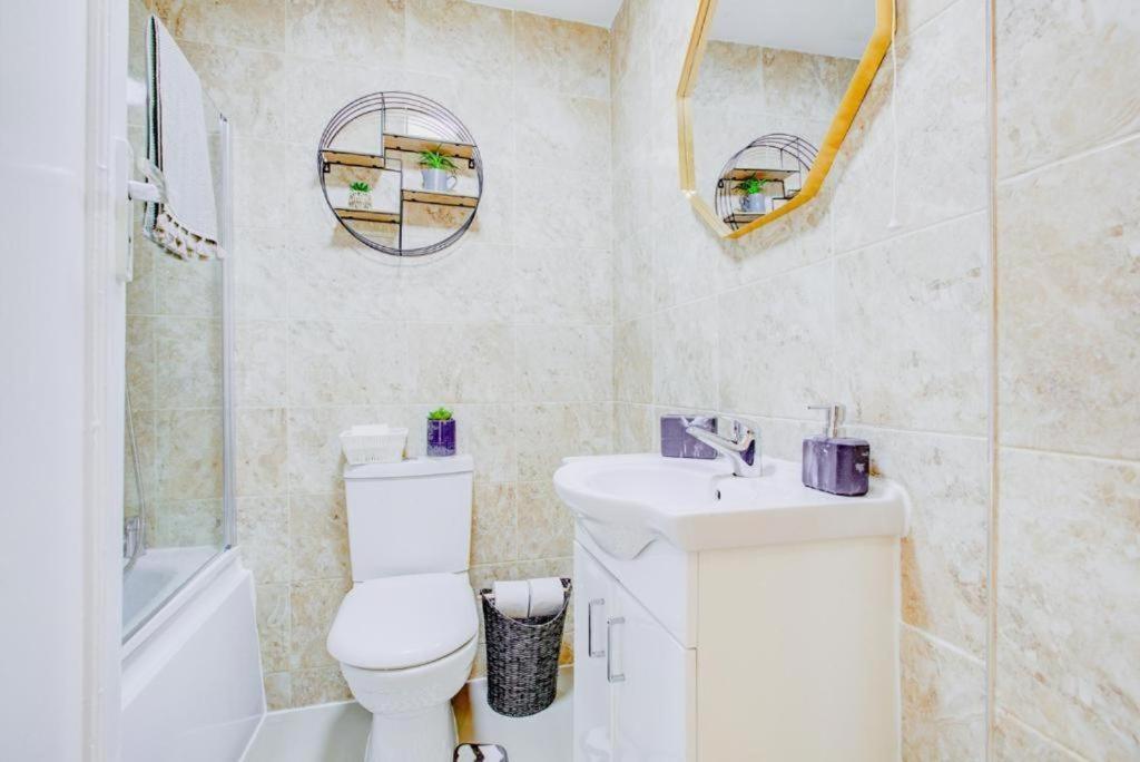 Beautiful Near Marble Arch Apartment