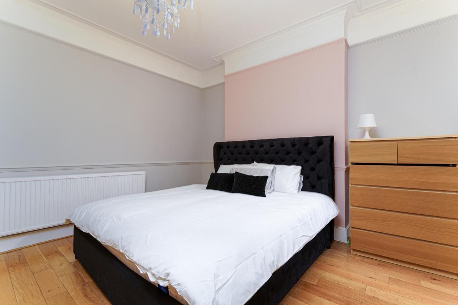 2 Bedroom Cosy *