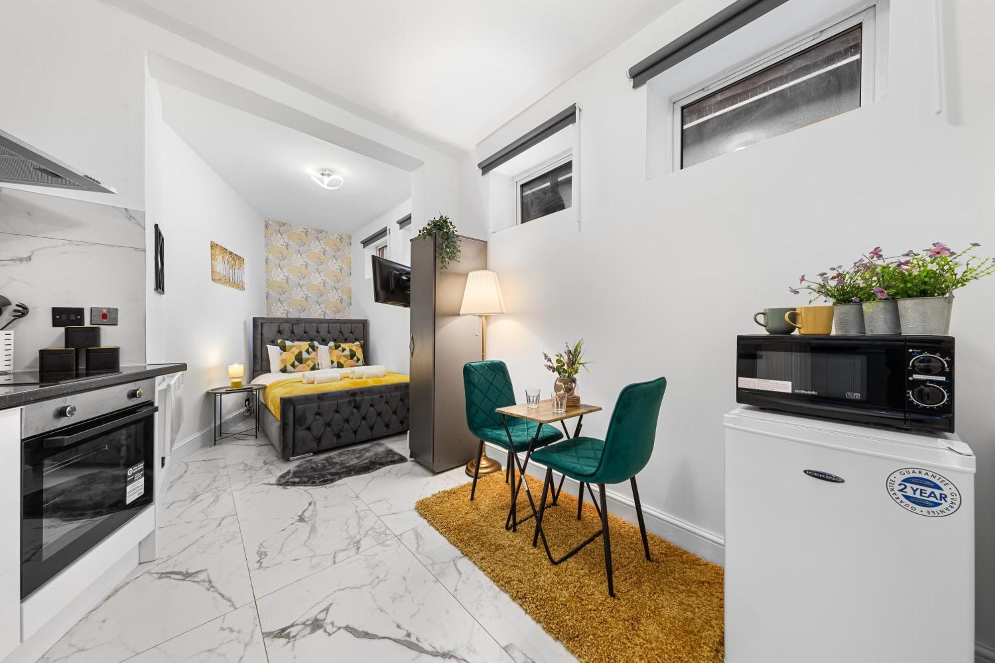 Serviced Modern Flat - Sleeps 2 - Good Links To King Cross, Euston, Finchley Road Station - Nw3 Appartement