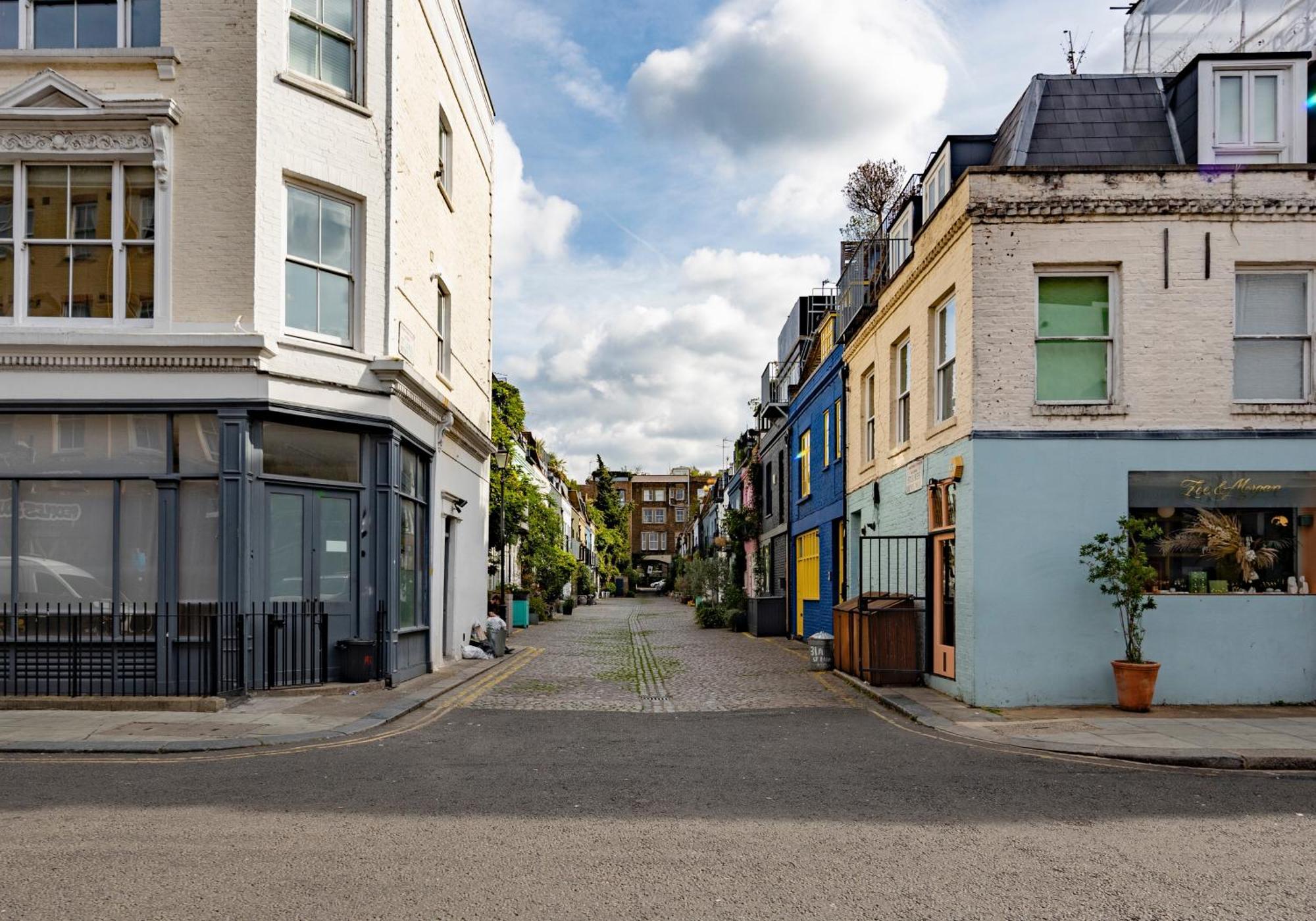 Beautiful Mews House - Notting Hill