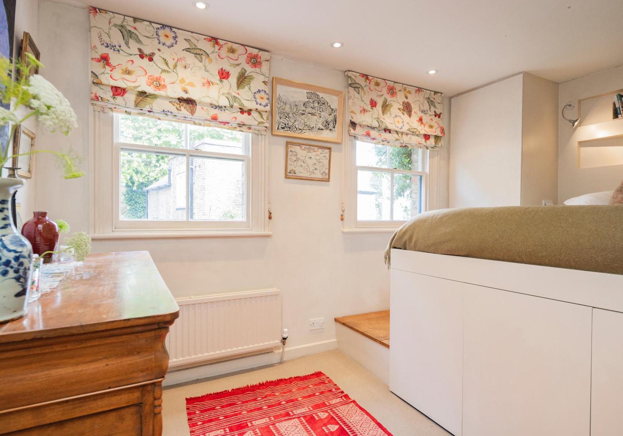 Beautiful Mews House - Notting Hill *
