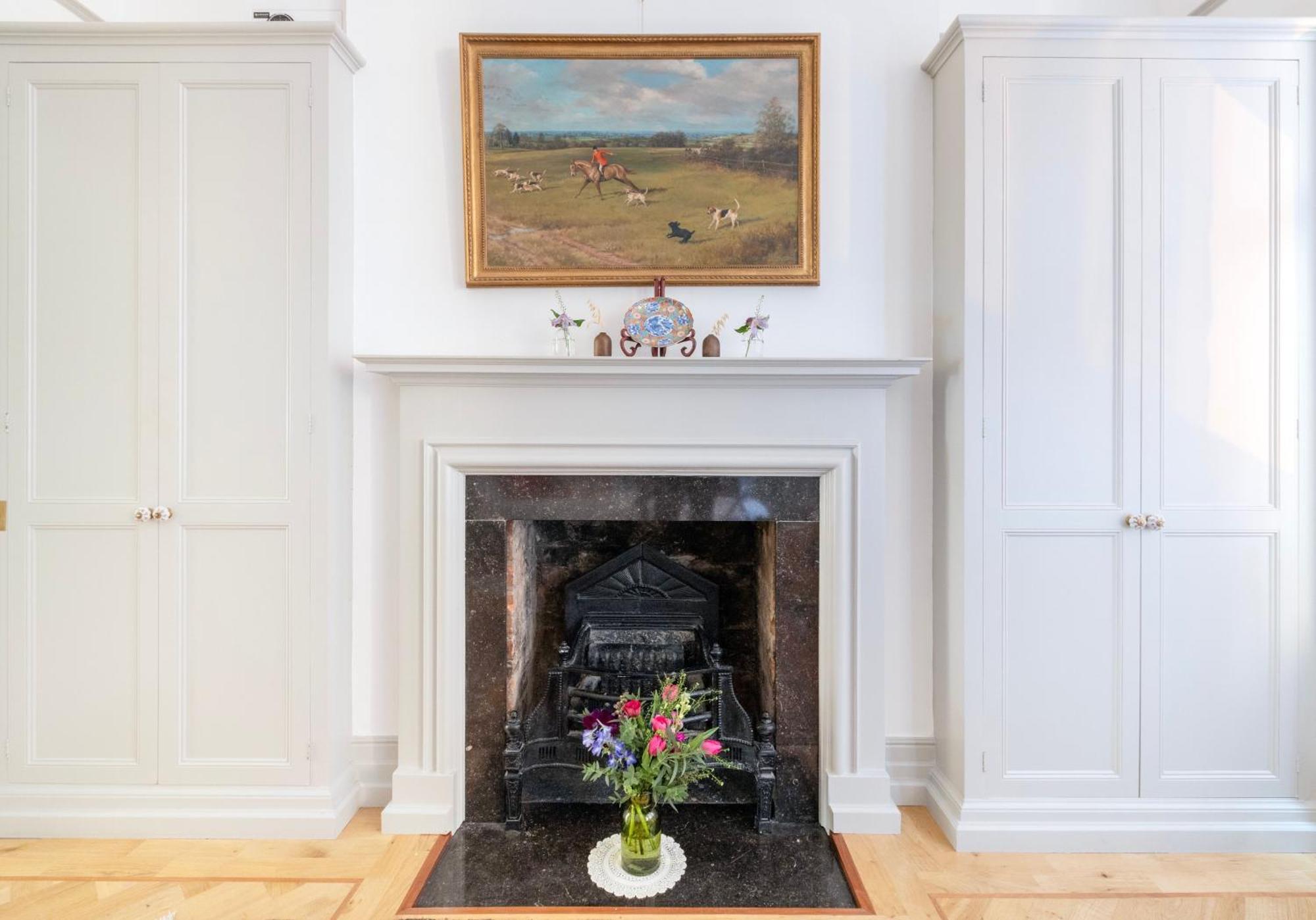 The Artist Collection - Mansion W14 At Heart Ftz