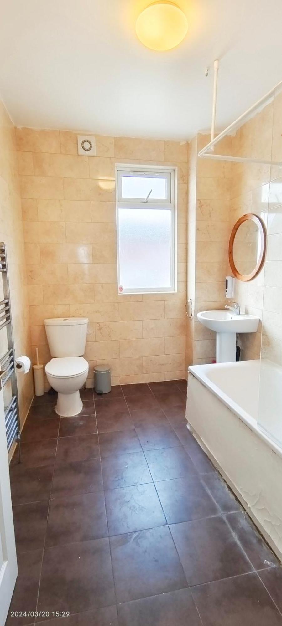 Maple House Near Wembley Stadium * London