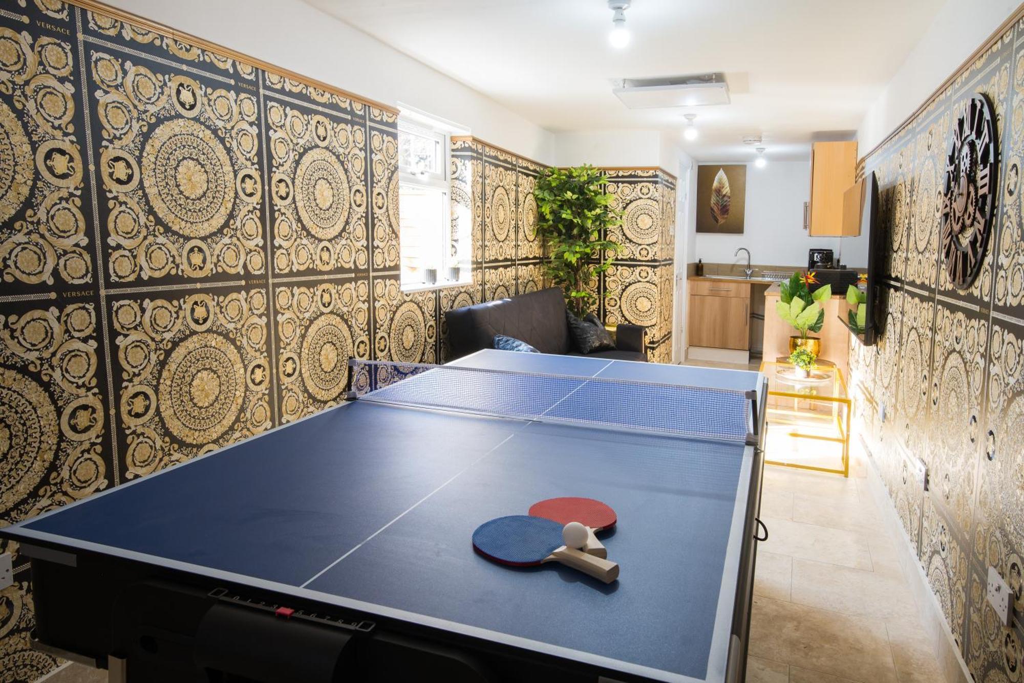 Apartamento Luxury Versace 2 Bed Hot Tub Pool Table Sky Tv *