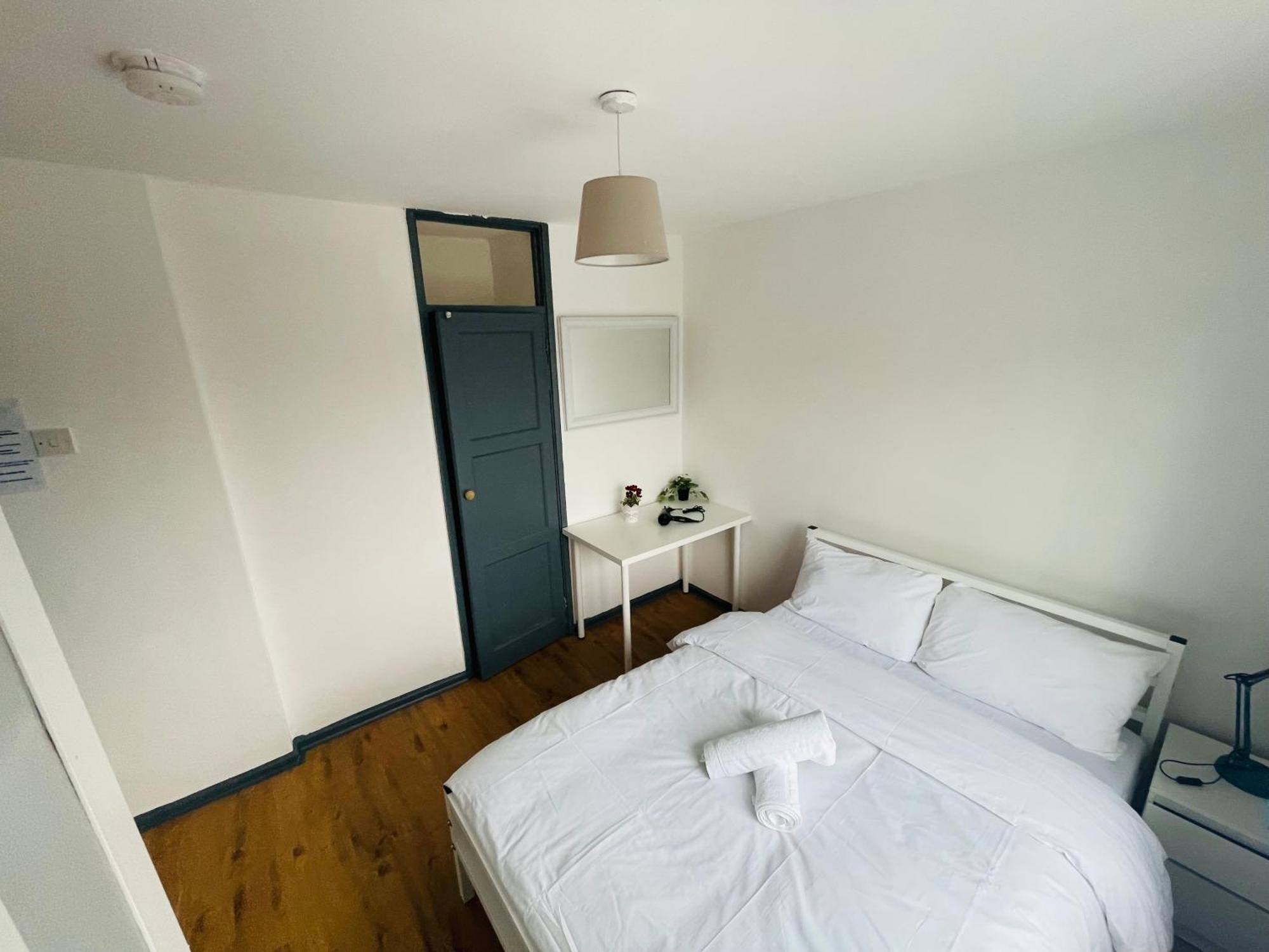Double Near Canary Wharf 32 Accommodatie bij particulieren Londen