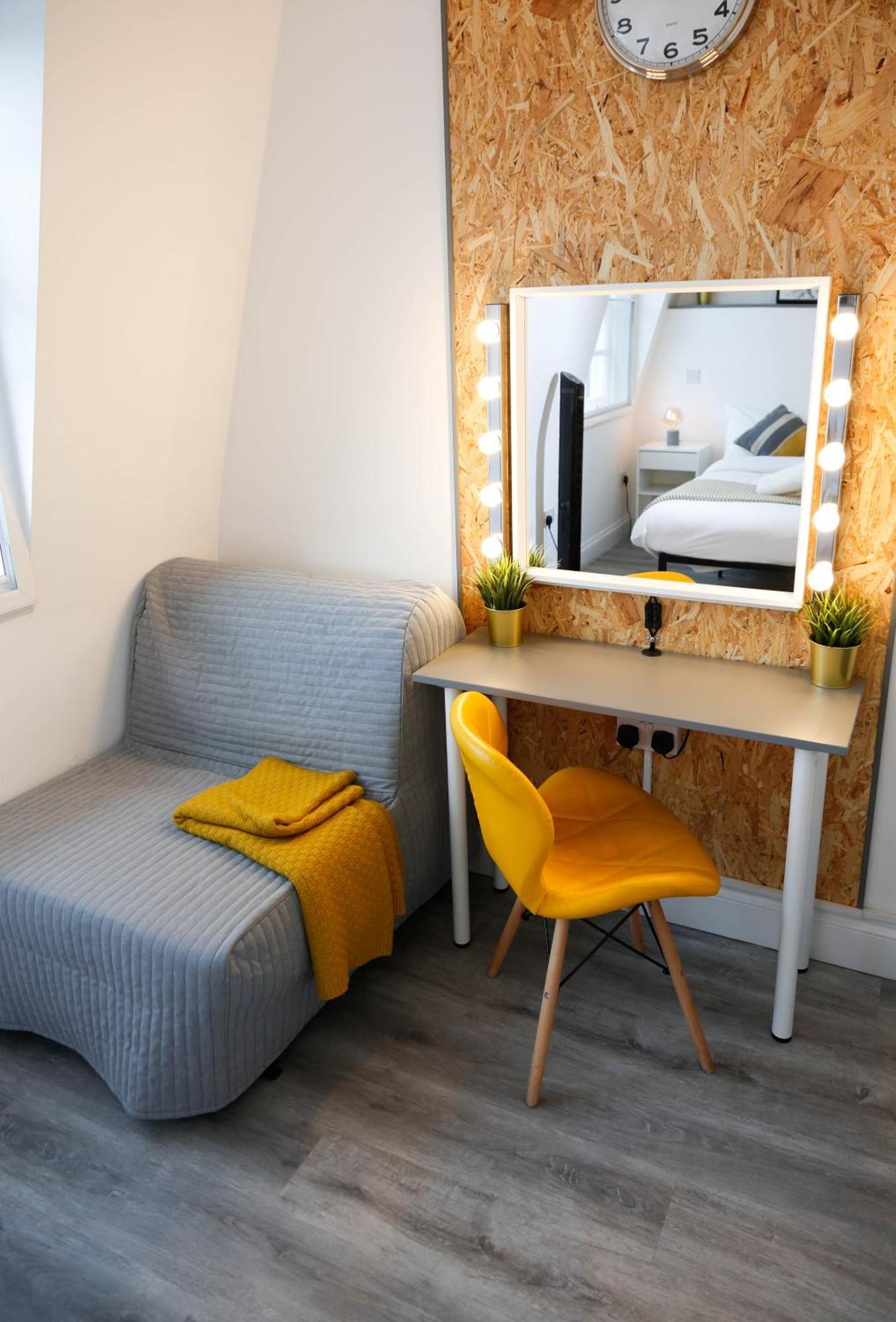 Habitación en casa particular Luxury In Camden Town Near Shops, Cafes, Bars & Metro With Shared Bathrooms