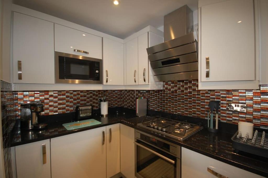 Apartment Clifton - Luxury 1 Bed Flat - 1 Min Walk To Tube *