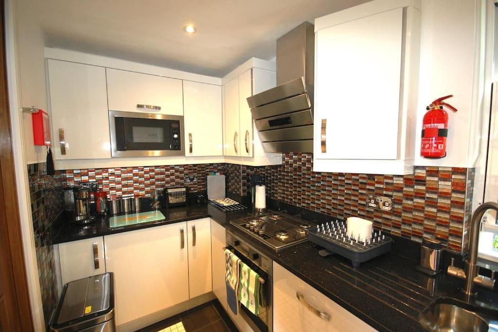 Apartment Clifton - Luxury 1 Bed Flat - 1 Min Walk To Tube London