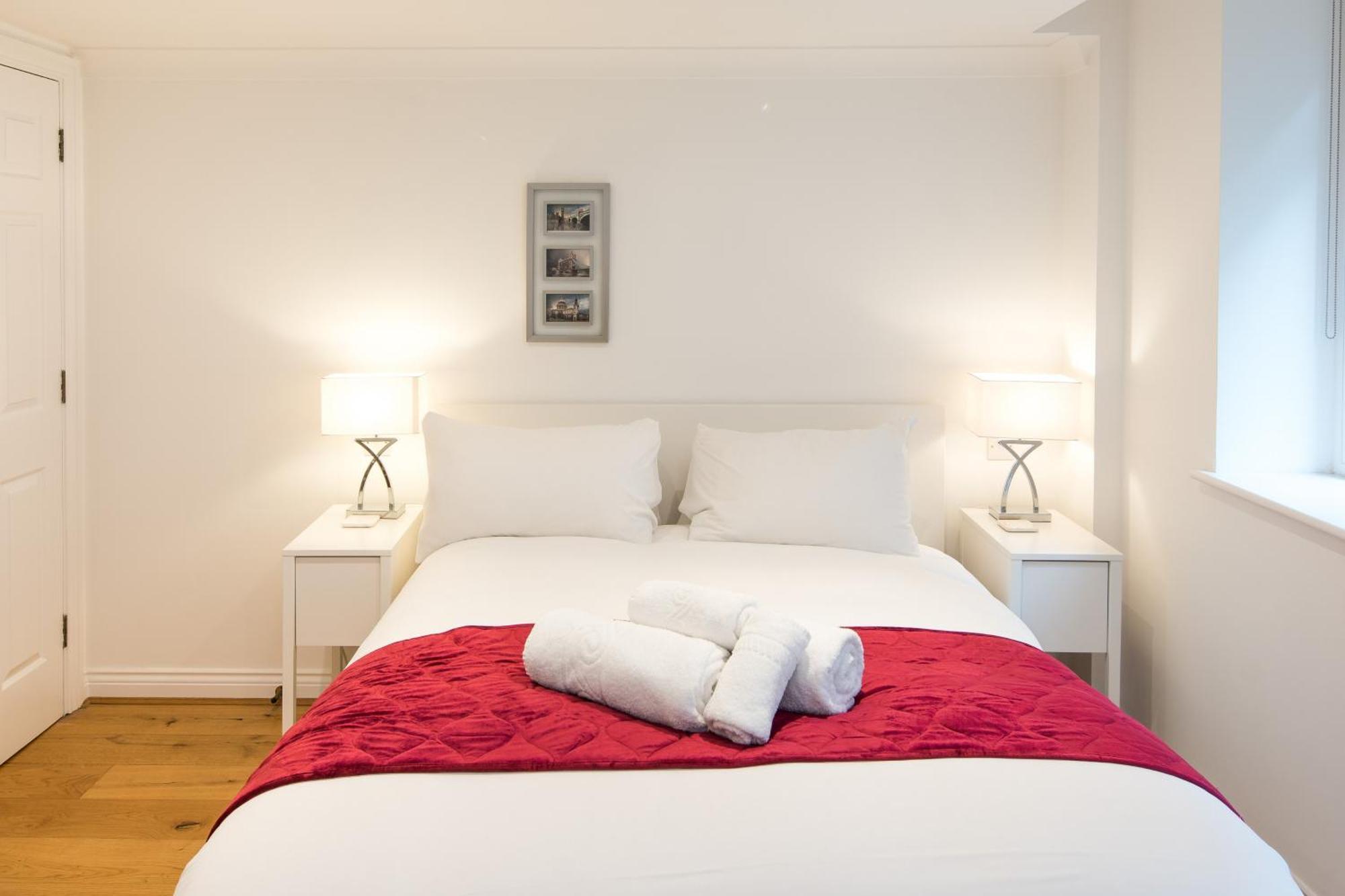 1bd Modern Oasis: Near Attractions Appartement