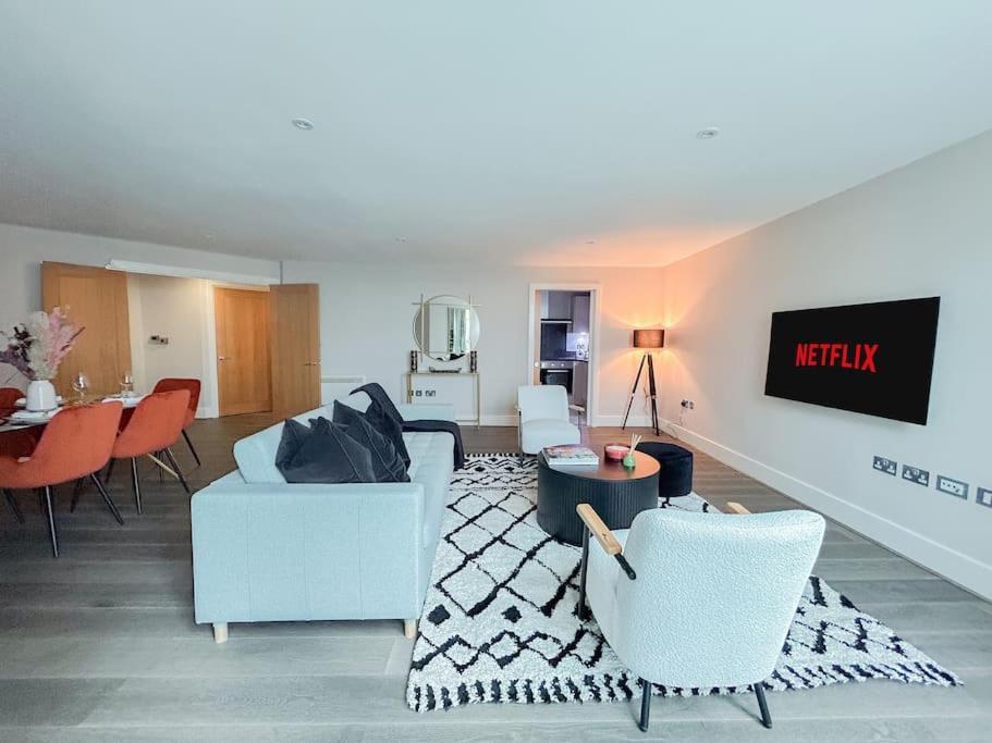 Apartamento Stunning Riverside