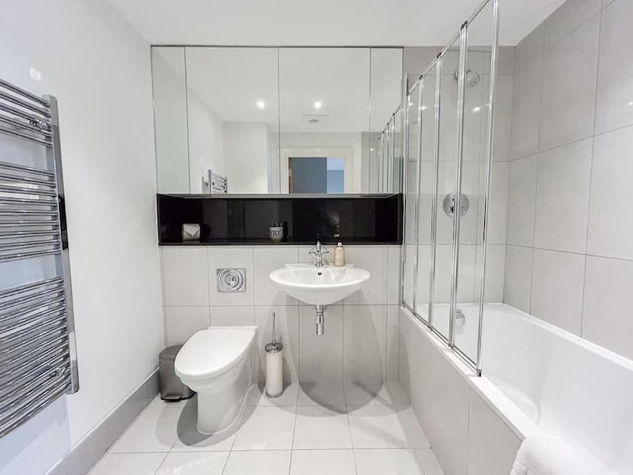 Apartamento Stunning Riverside Londres