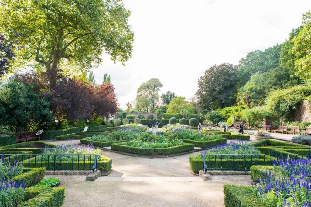 Hyde Park Delux 1 Bed Bayswater Apartment *