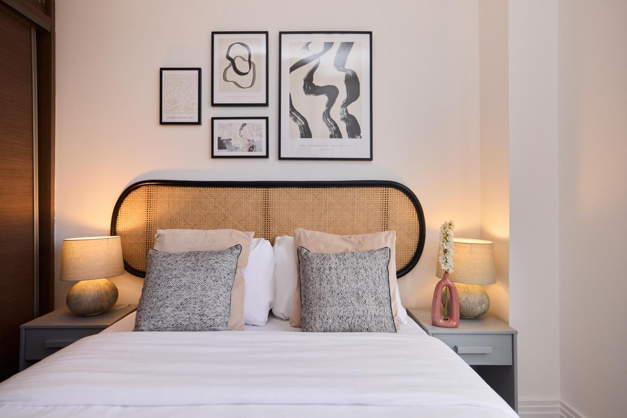 The Harlesden Classic - Lovely 2bdr Flat With Balcony Appartement Londen